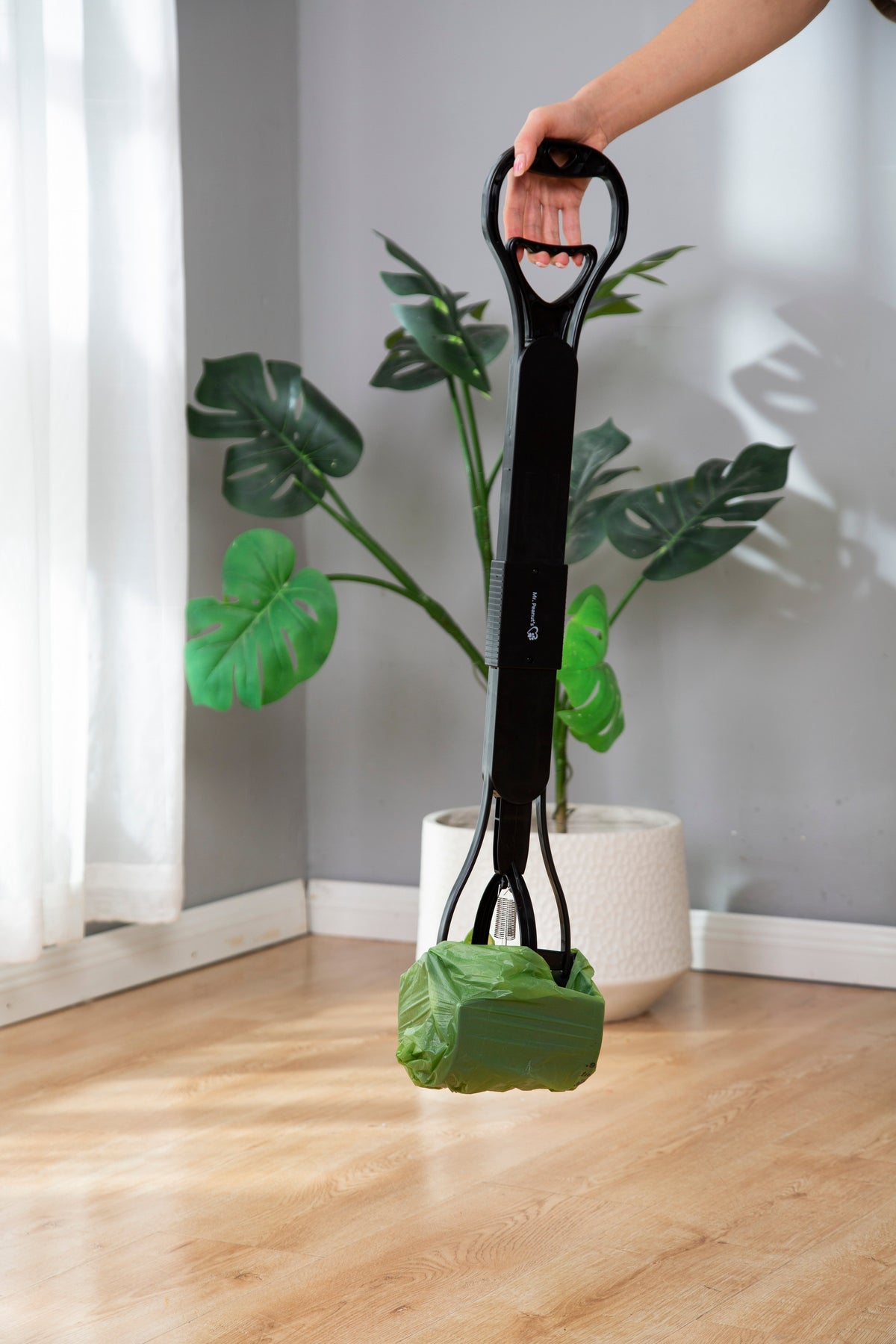 Mr. Peanuts 32" Tall Profile Pooper Scooper | HT Animal Supply