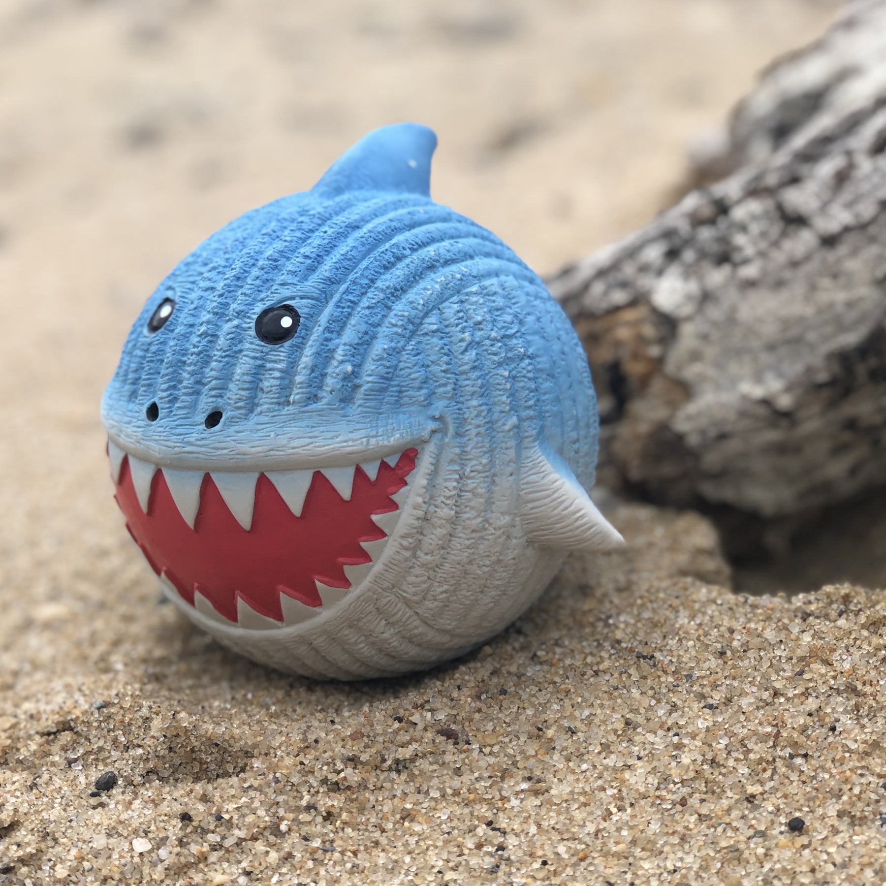Finn the Shark Ruff-Tex Latex Ball Dog Toy, Large