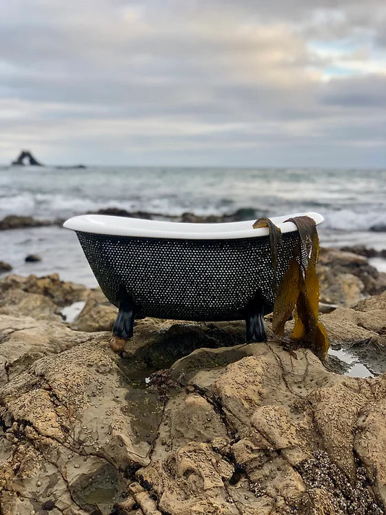 The Baby Diamond Crystal Bathtub