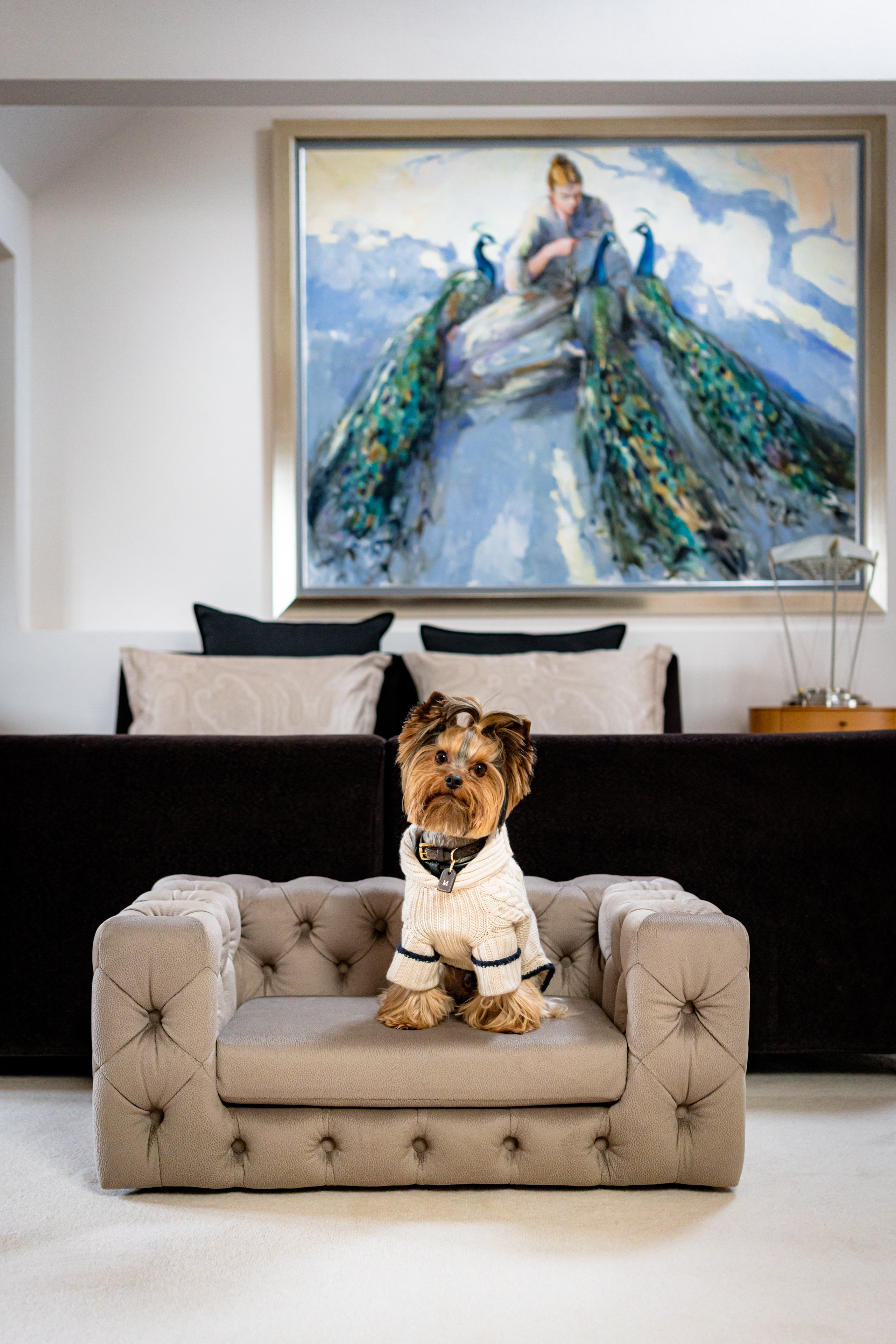 The Glamour Luxury Pet Bed in Beige