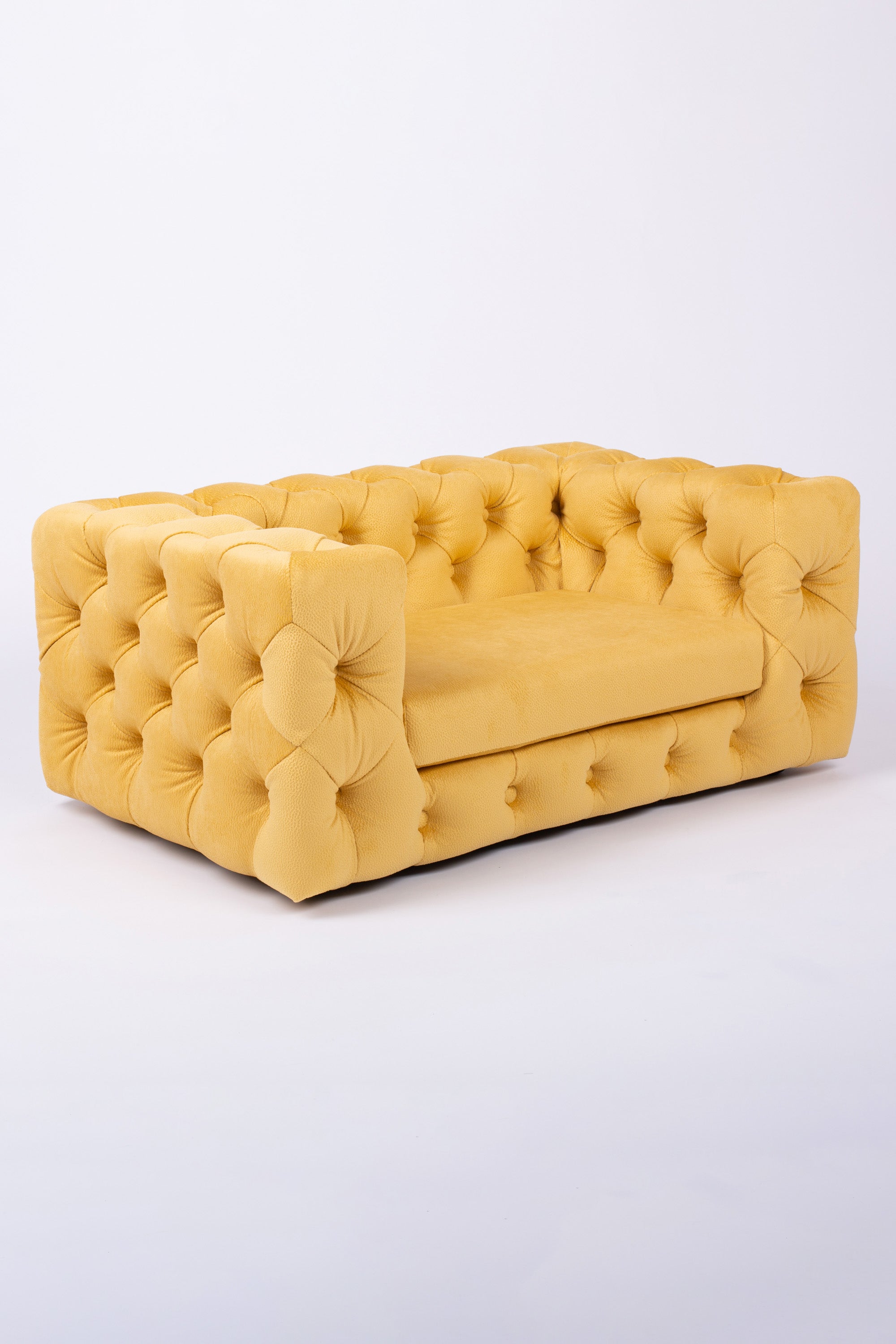 The Glamour Luxury Pet Bed in Beige