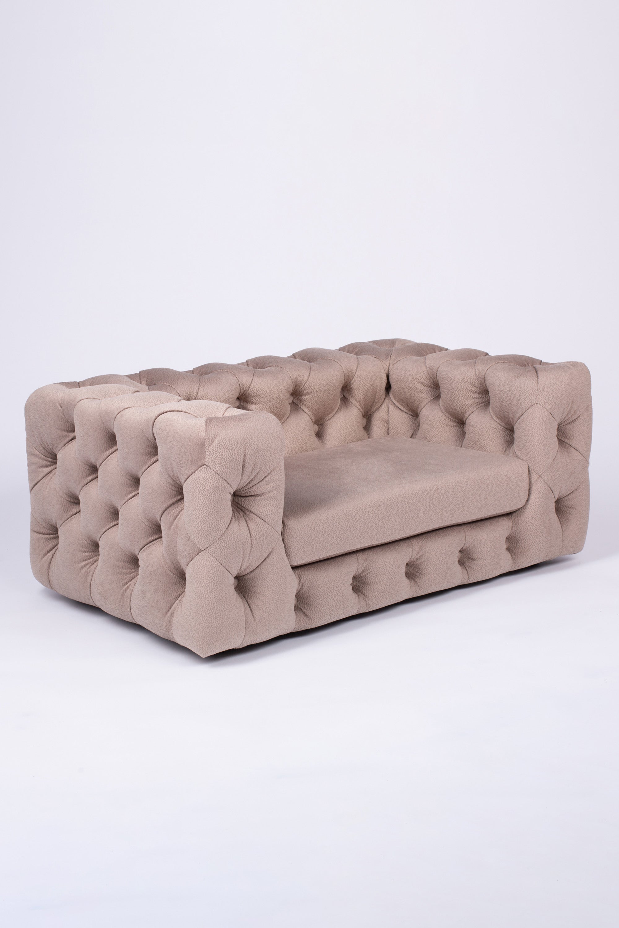 The Glamour Luxury Pet Bed in Beige