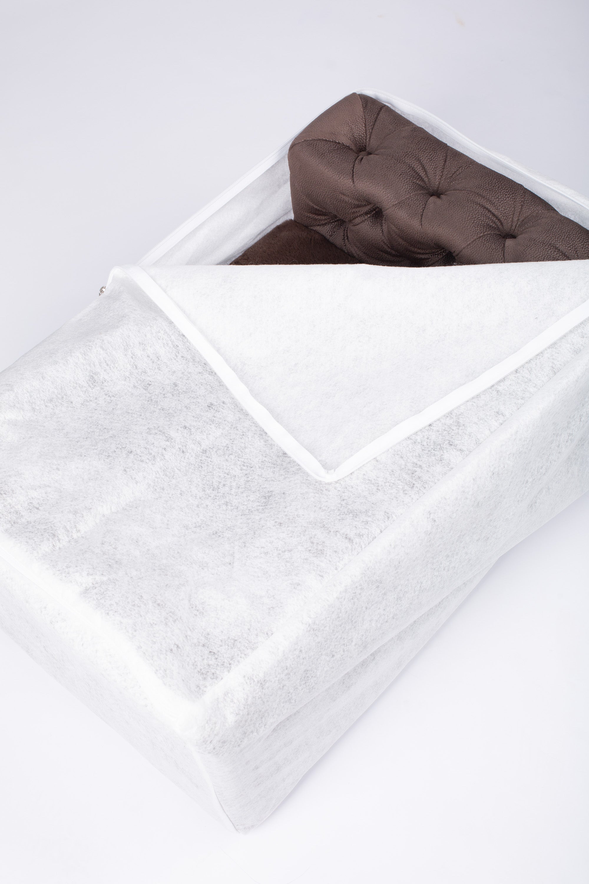 The Glamour Luxury Pet Bed in Beige