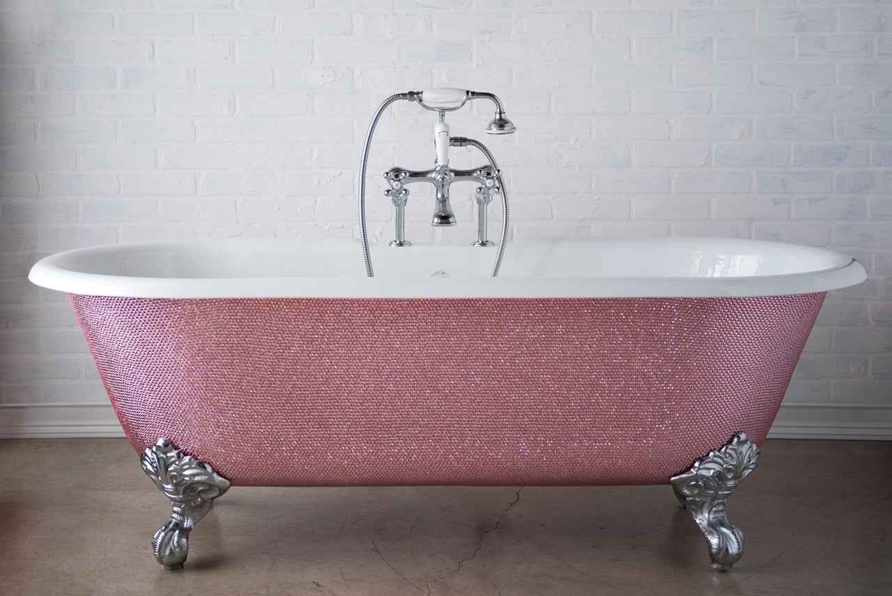The Large Luxury Diamond Bathtub