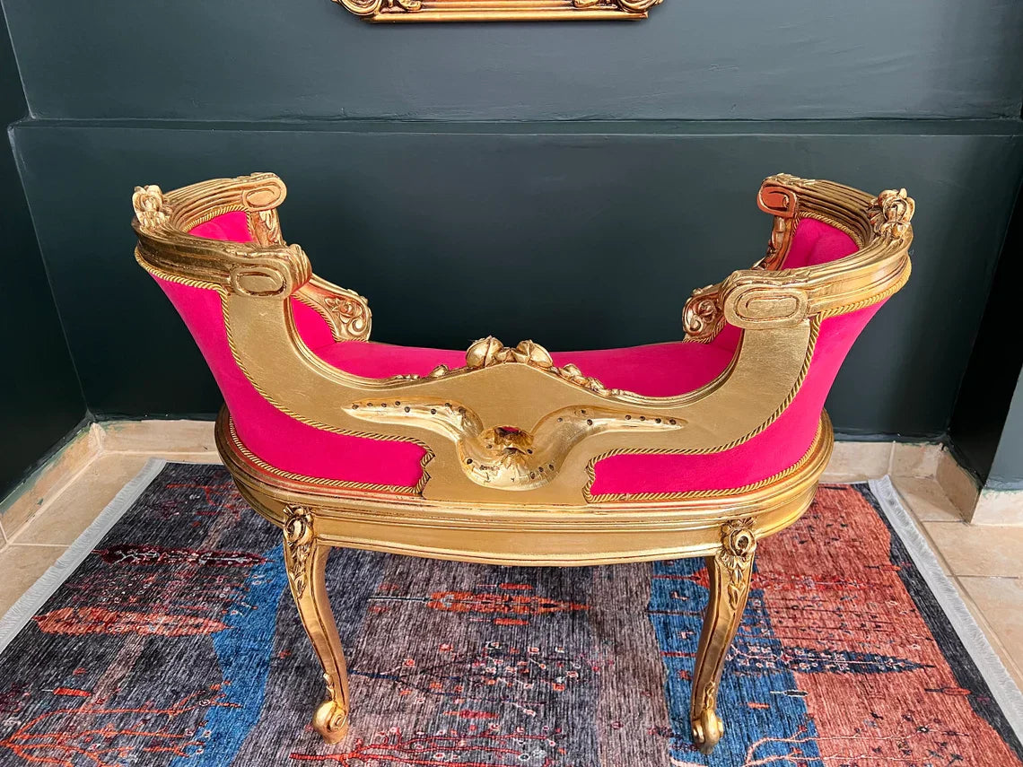 The Royal Pet Bed