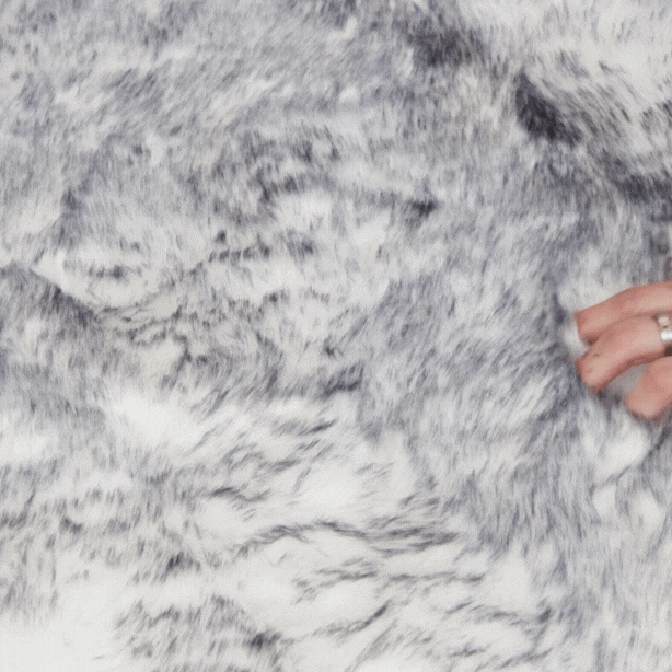 PupProtector Luxe Waterproof Faux Fur Blanket Ultra Plush Arctic Fox
