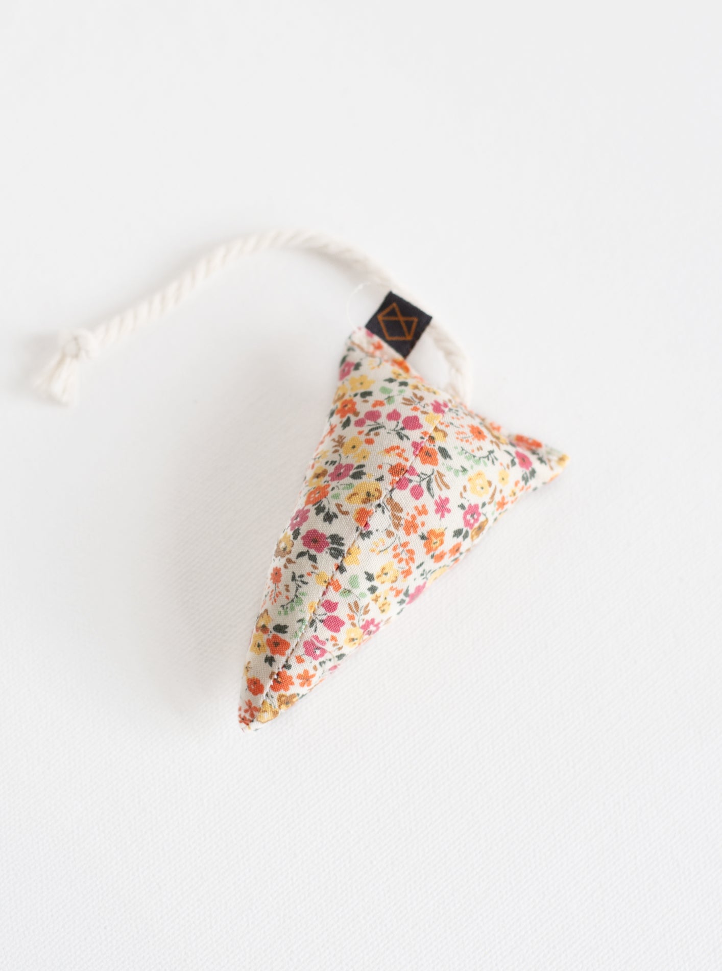 MODERN MOUSE - FLORAL