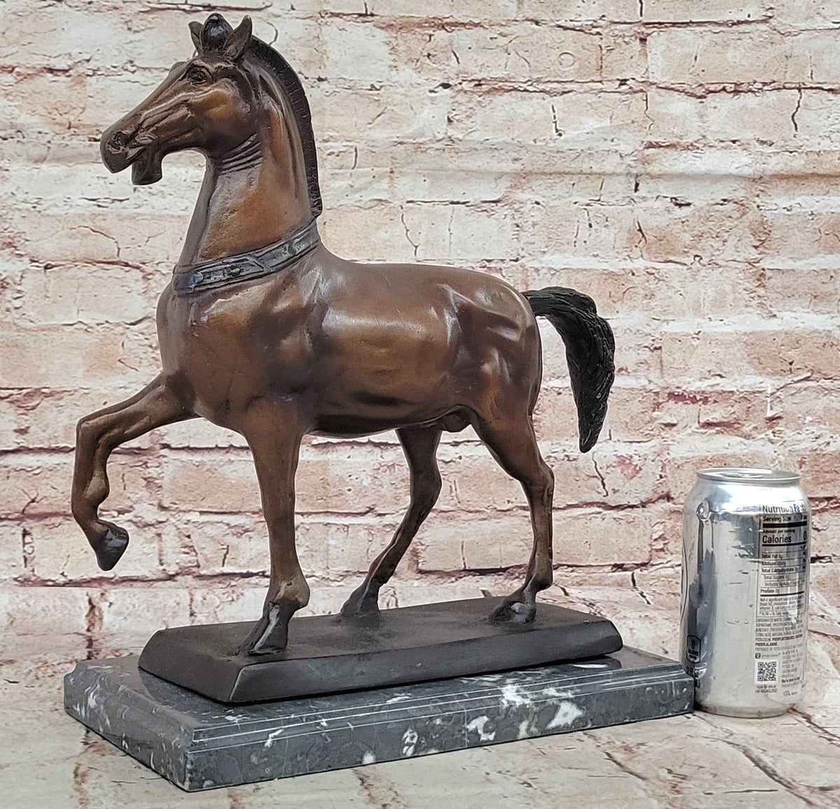 Bronze Horse Sculpture – Elegant Stallion Statue on Marble Base