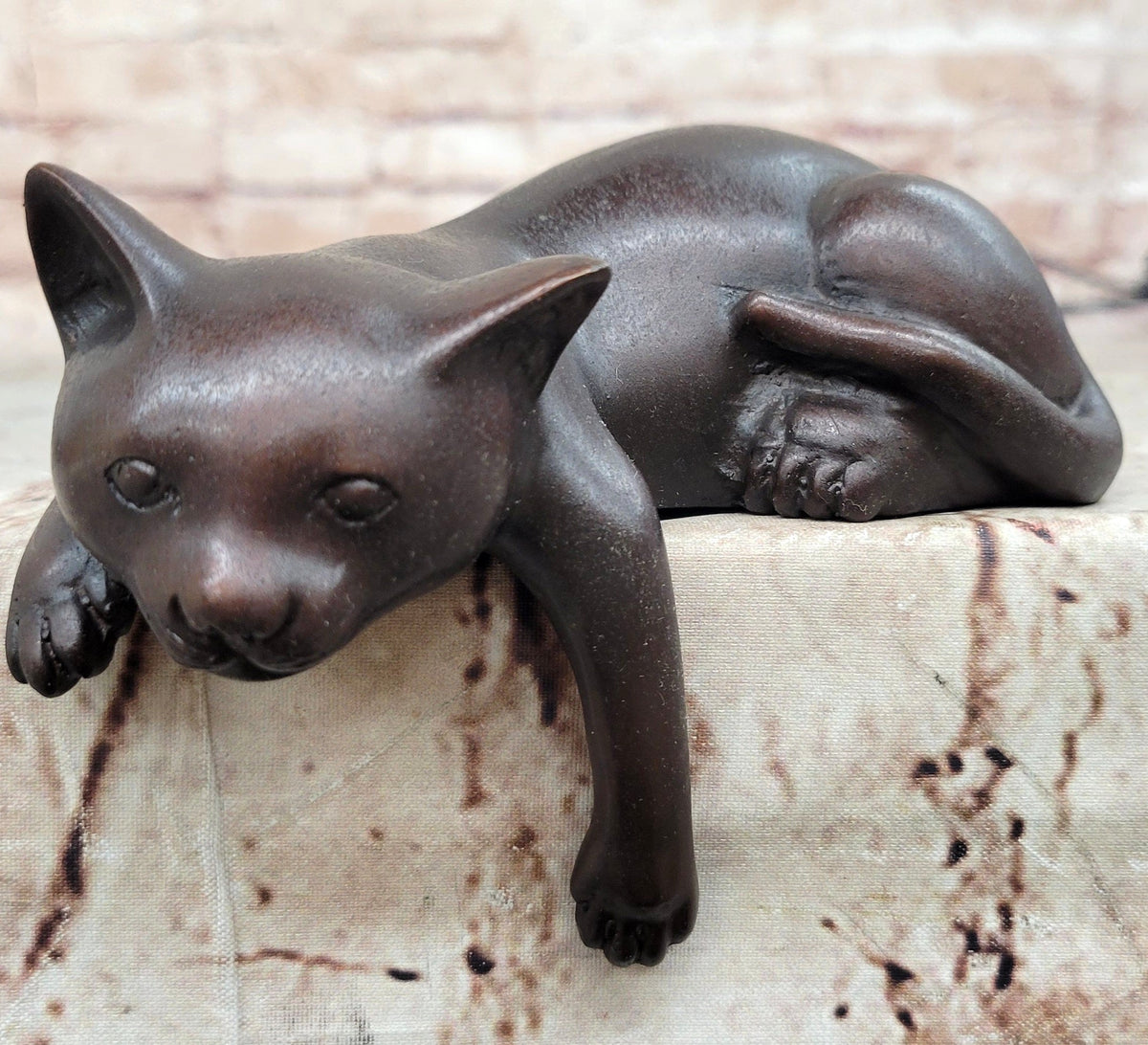 Lazy Cat Bronze Statue – Minimalist Sleeping Kitty Figurine Decor Signed Nardini