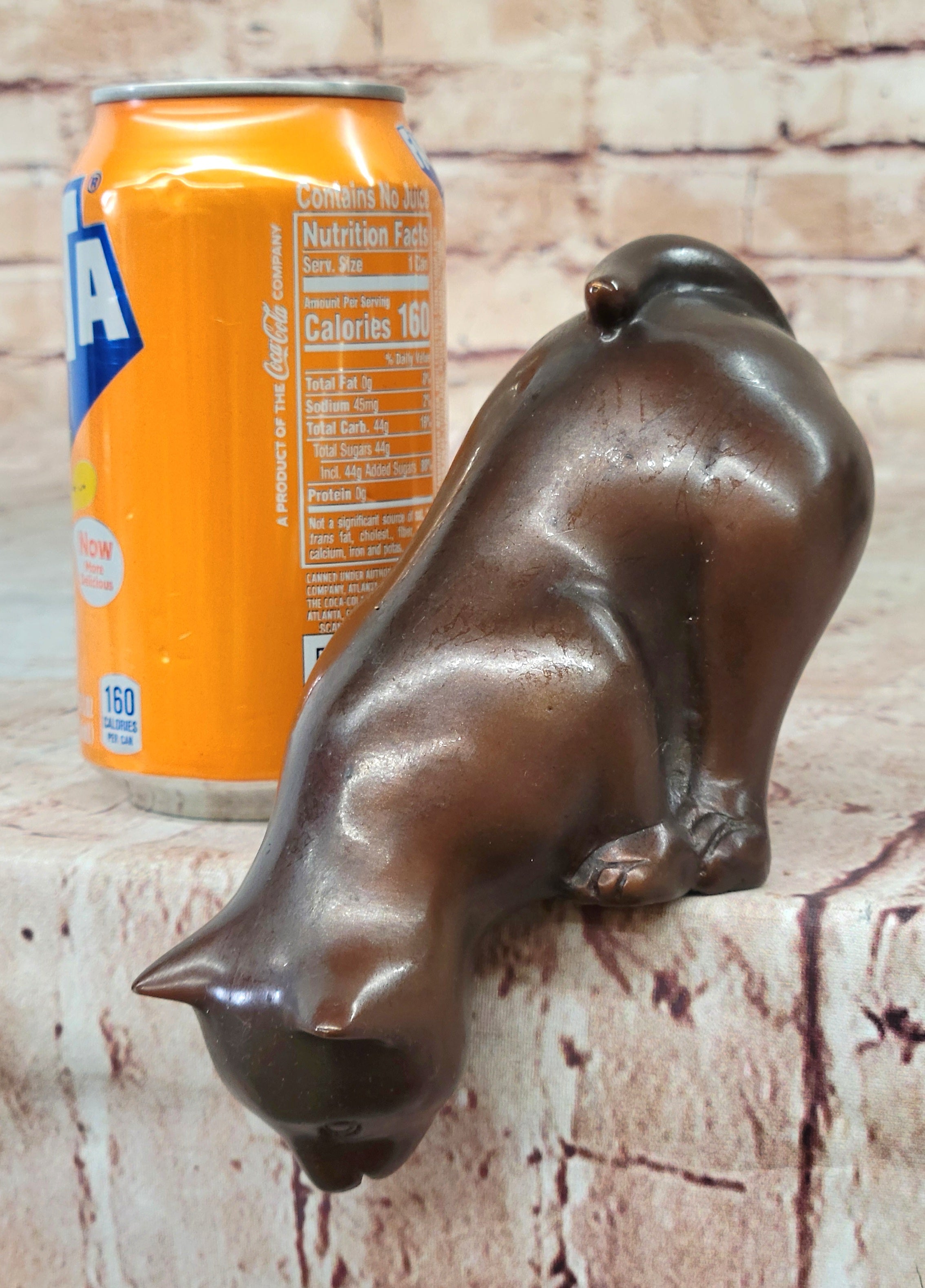 Cat Kitten Sitting on the Edge Bronze Figurine Sculpture Figure Collectible 3" x 6"