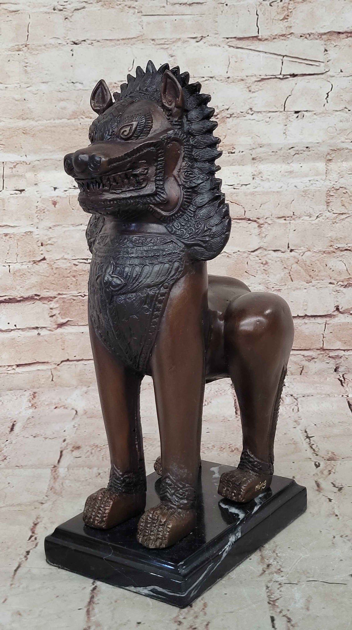 Bronze Foo Dog Guardian Statue – Oriental Protective Lion Sculpture