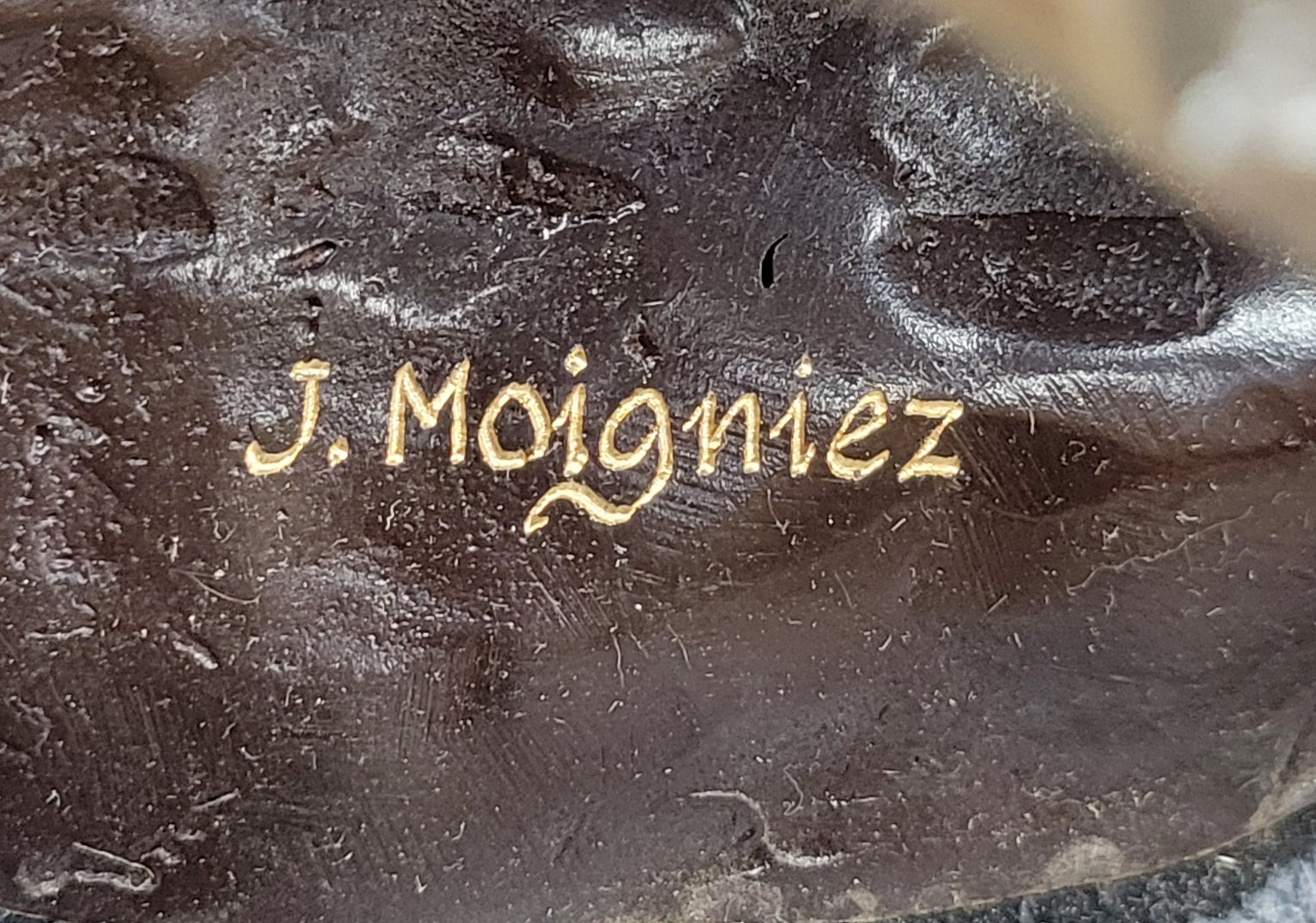 Detailed Bronze Bald Eagle Sculpture; Moigniez Signature Bird Piece