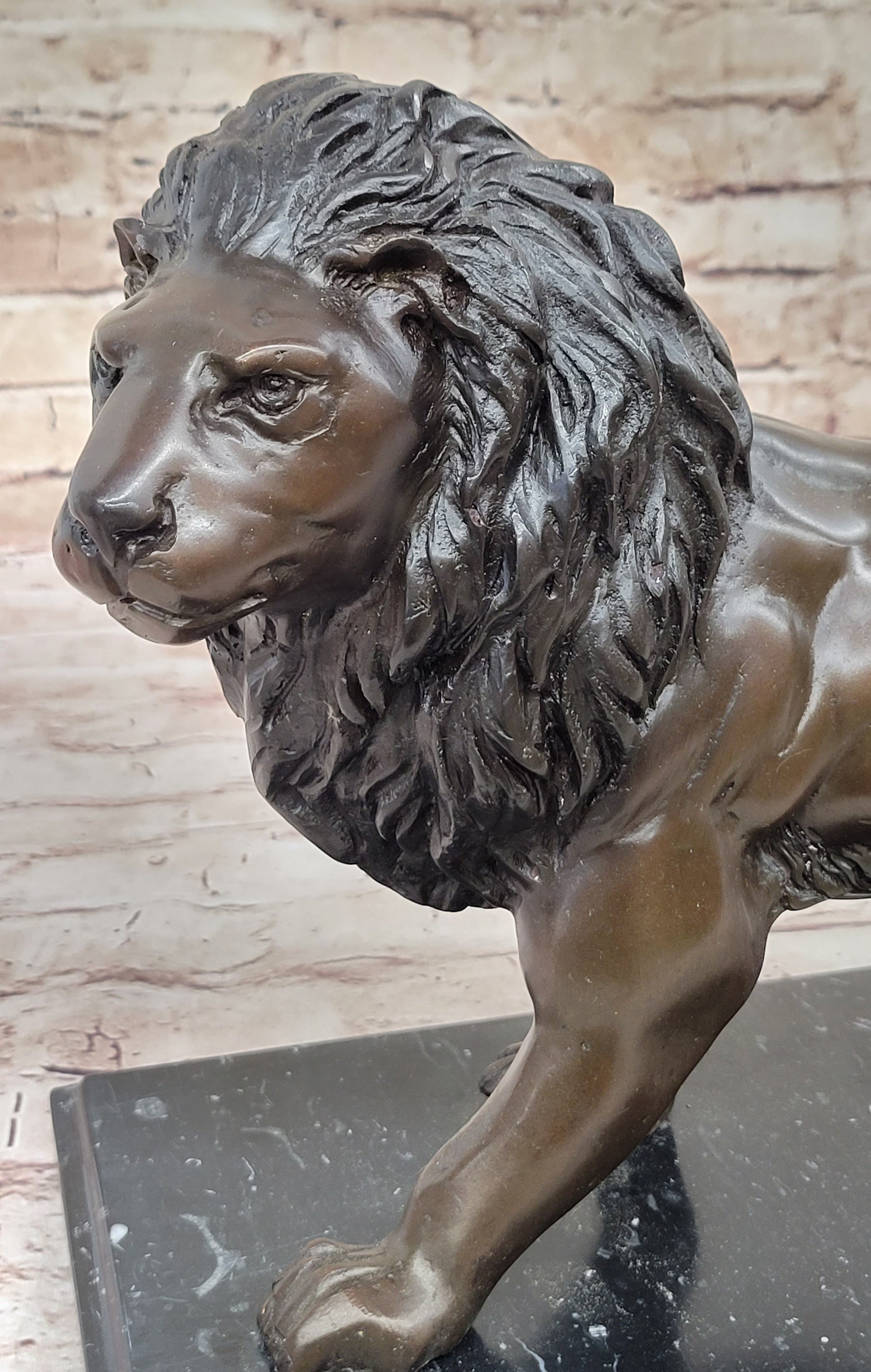 Hot Cast Bronze Hunting Lion Puma Lioness Jungle Safari Statue Sculpture Figurine