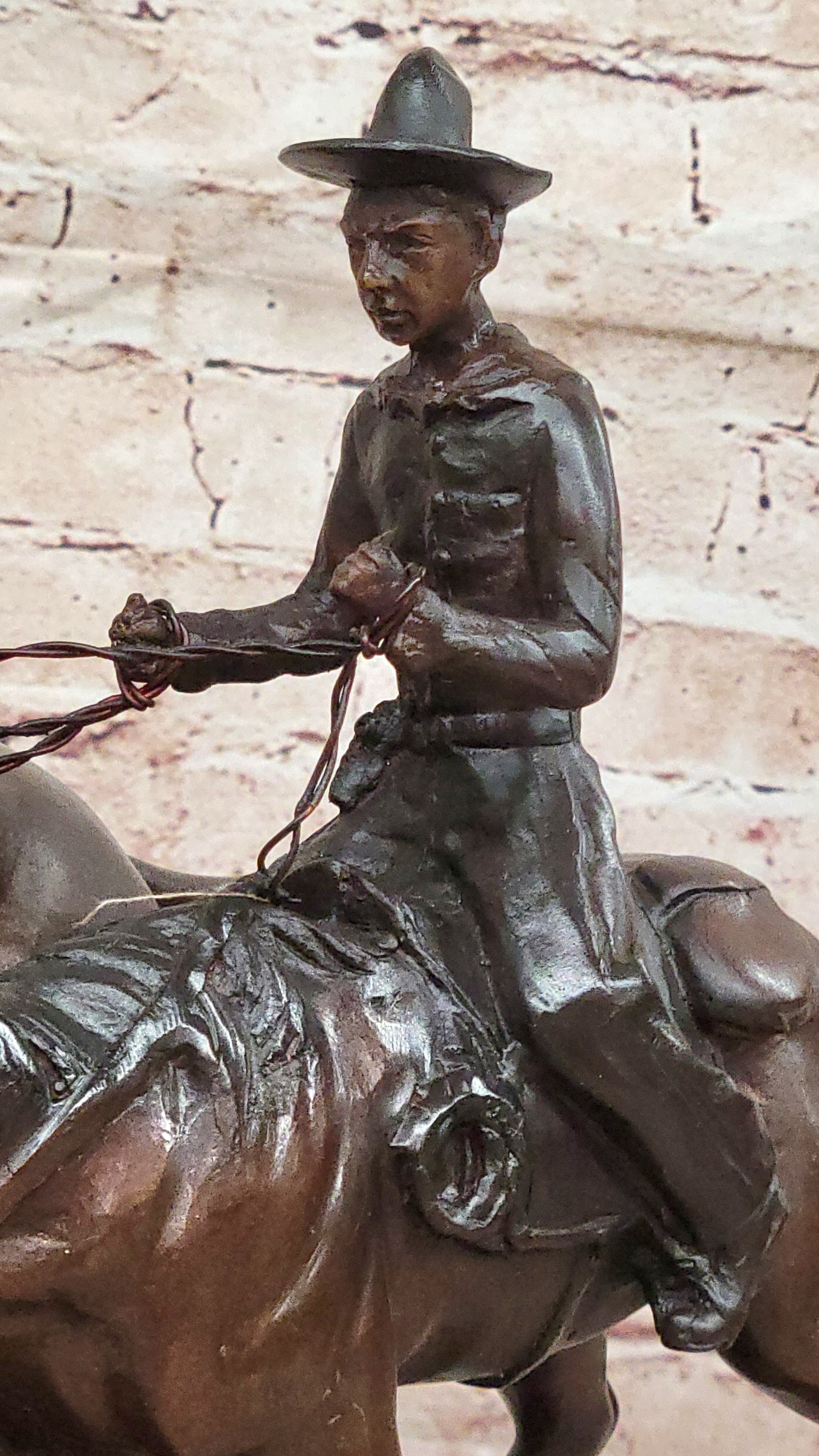 Frederic Remington BOLTER Western Cowboy Cattle Drive Bronze Statue Sculpture 13" x 17"