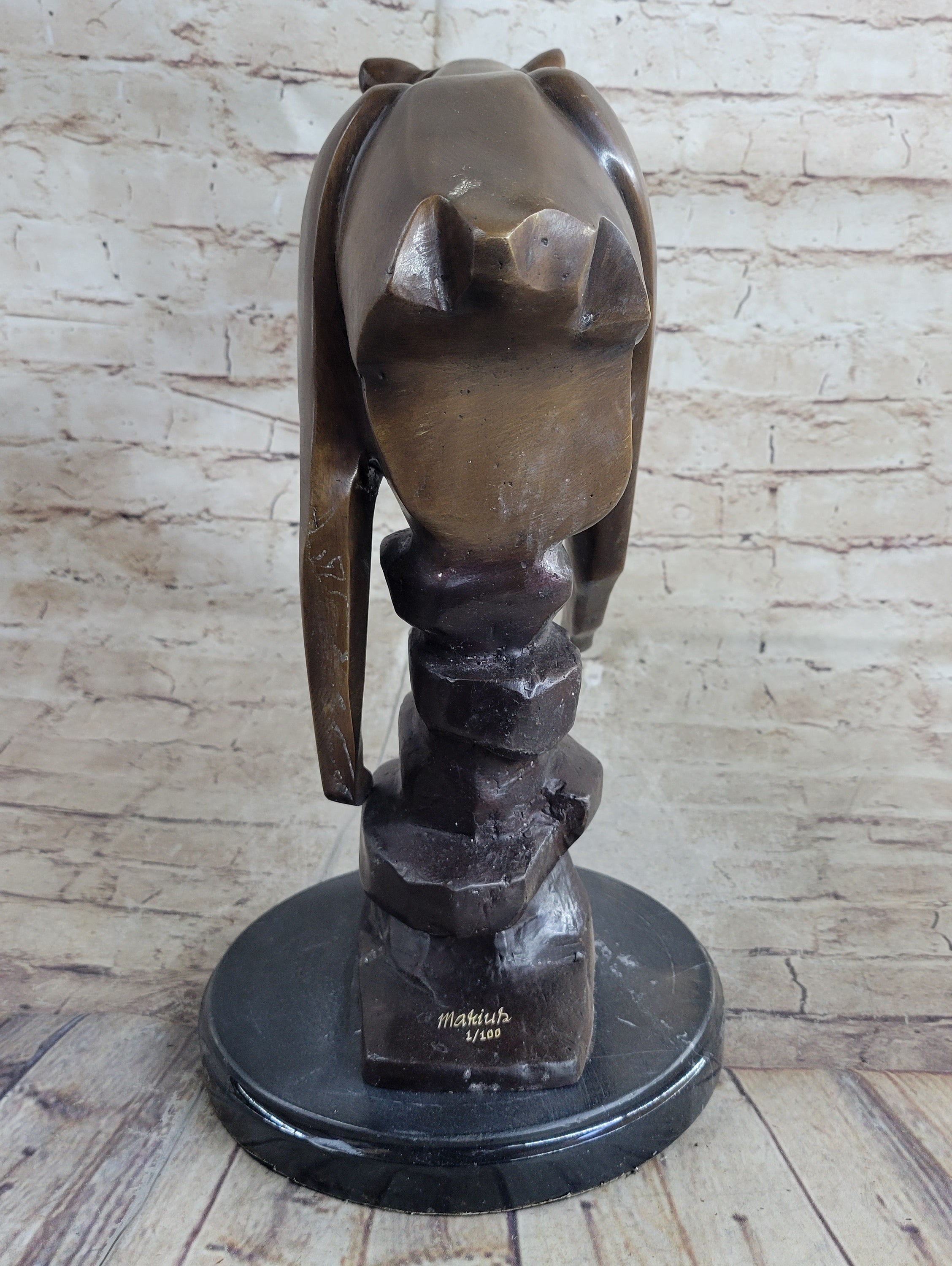 Limited Edition Marius Cougar Female Lion Bronze Sculpture Marble Statue Figurine