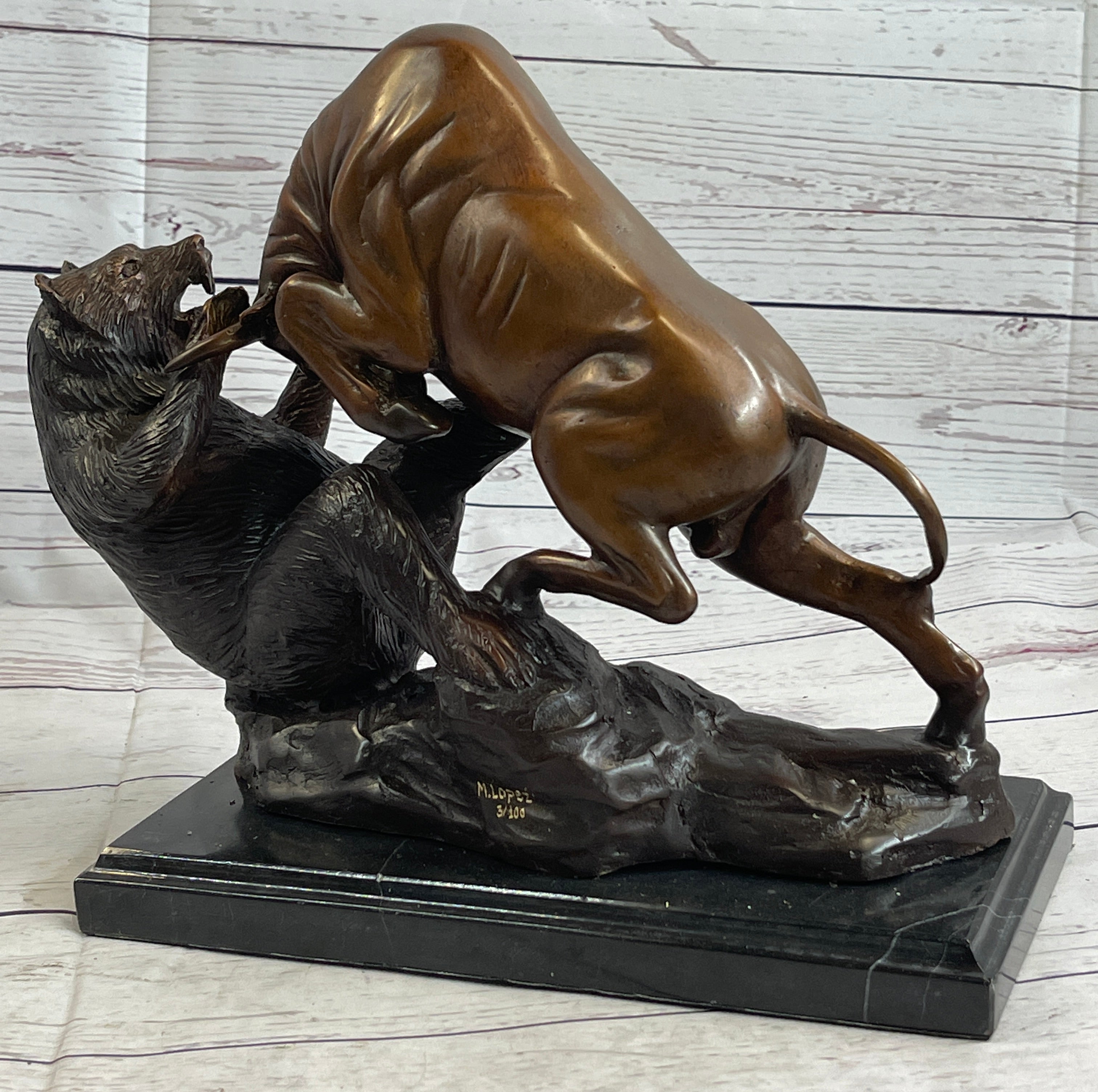 Bull vs Bear Bronze Metal Statue Sculpture Decor Stock Market 10" x 13"