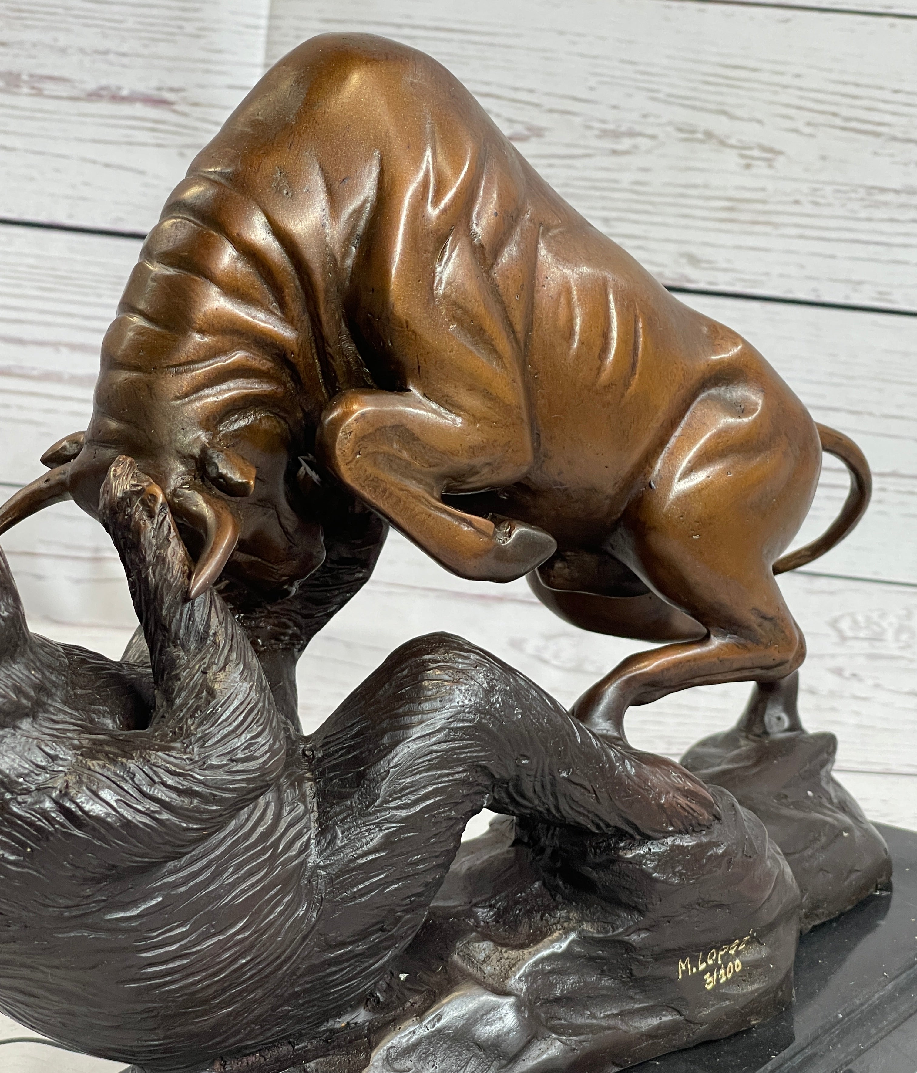 Bull vs Bear Bronze Metal Statue Sculpture Decor Stock Market 10" x 13"
