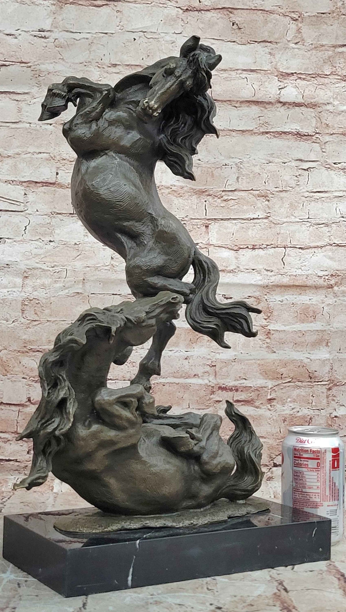 Bronze Rearing Horses Sculpture – Dynamic Equine Art Statue