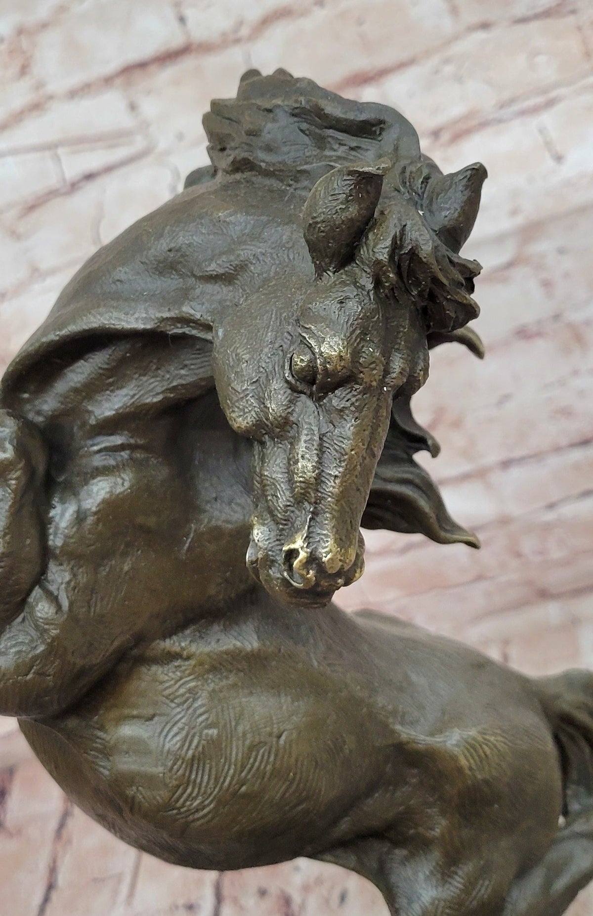 Bronze Rearing Horses Sculpture – Dynamic Equine Art Statue