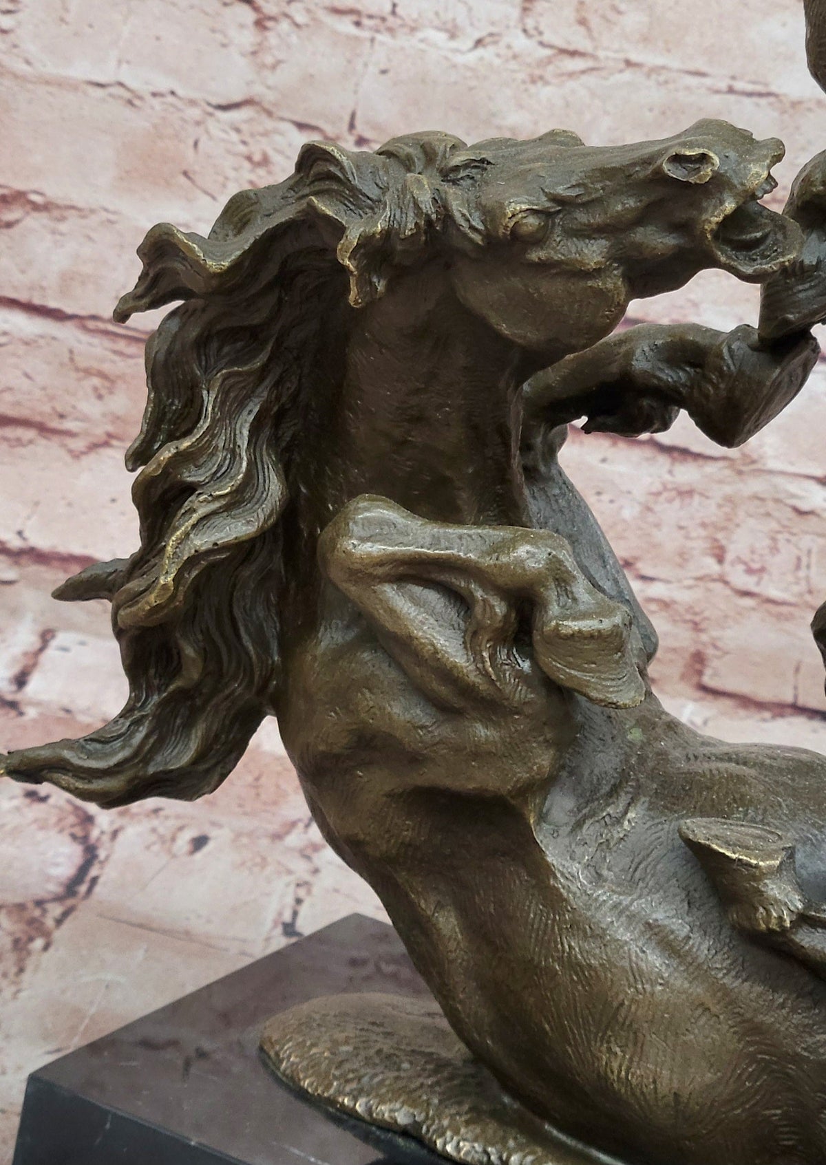 Bronze Rearing Horses Sculpture – Dynamic Equine Art Statue