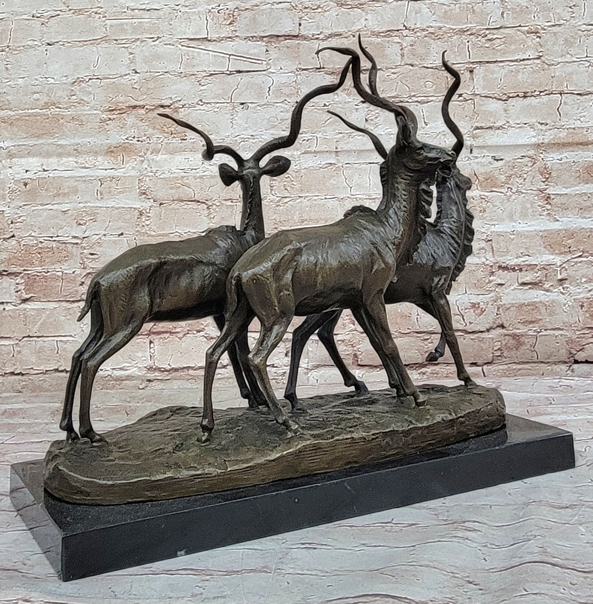 Kudu Antelope Family Gazelle African Deer Bronze Sculpture Figurine Statue