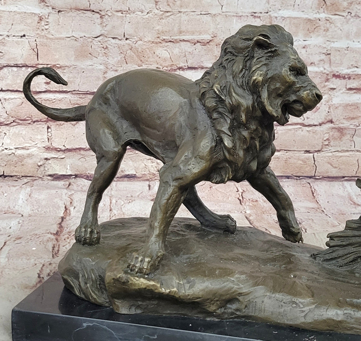 Lion vs. Porcupine Bronze Statue Sculpture Wildlife Art Decor on Marble Base