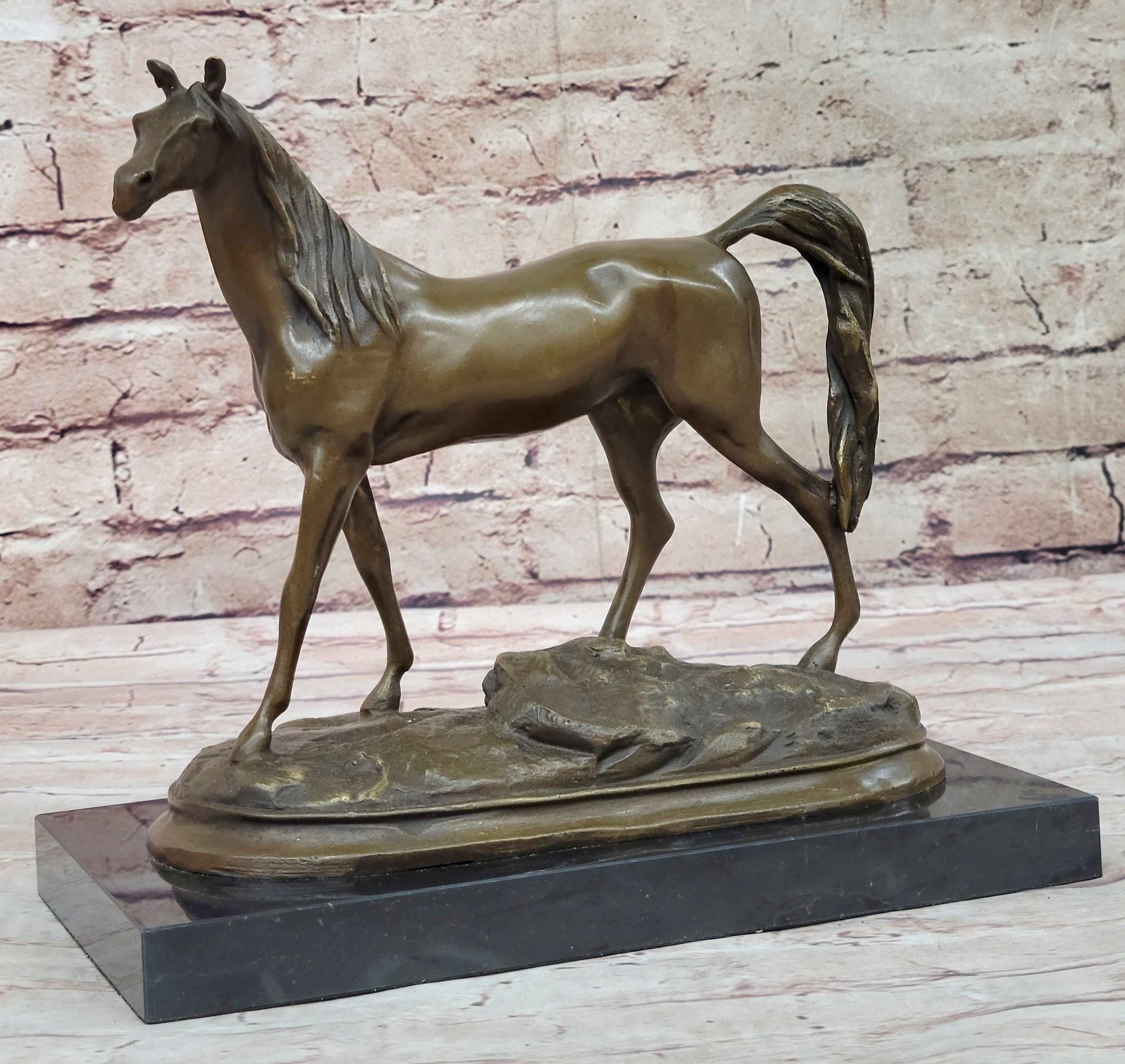 Bronze Horse Sculpture – Elegant Standing Equestrian Art Statue
