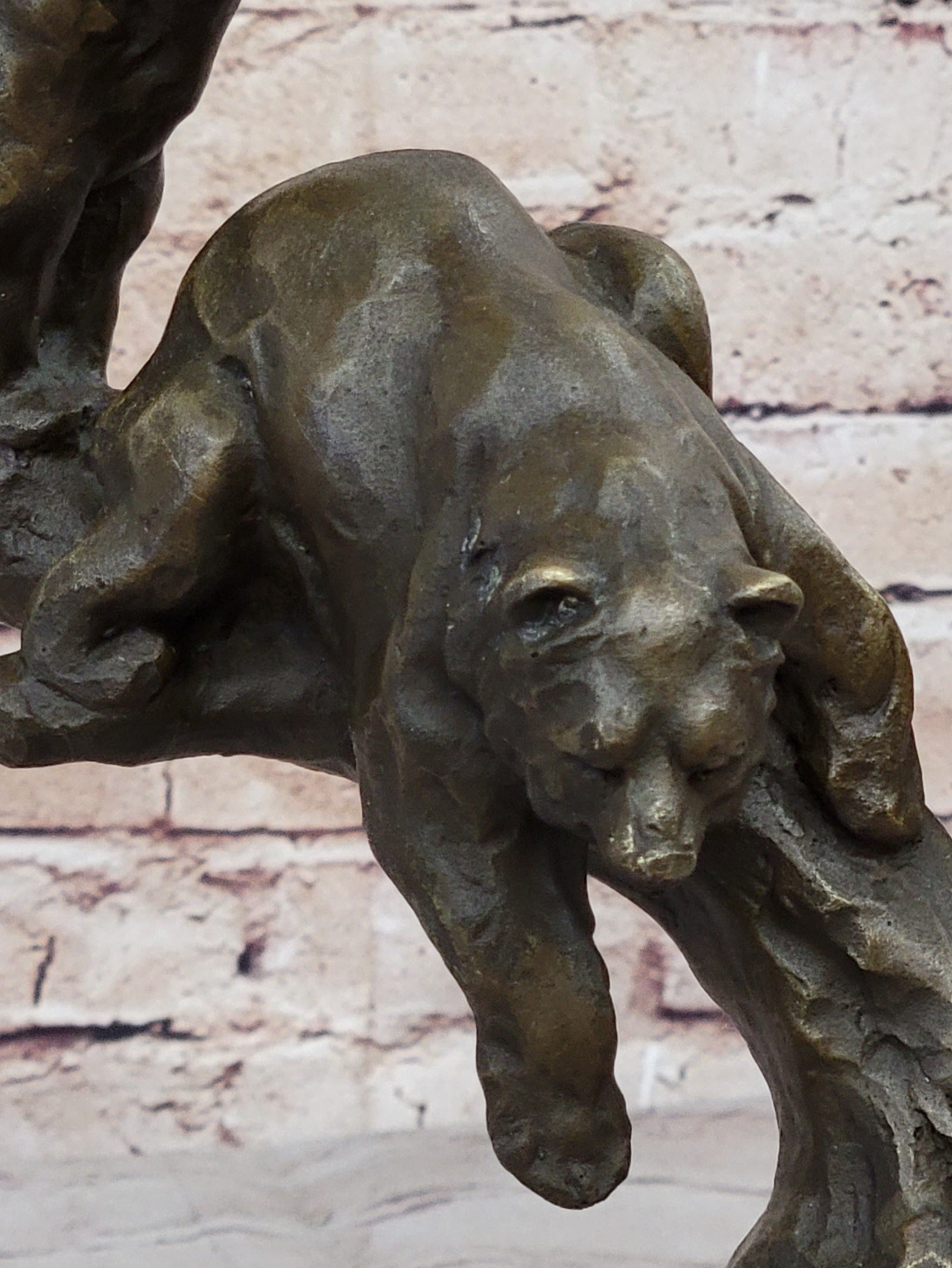 Green Patina Bear Family on a tree stump Bronze Sculpture Statue Figurine