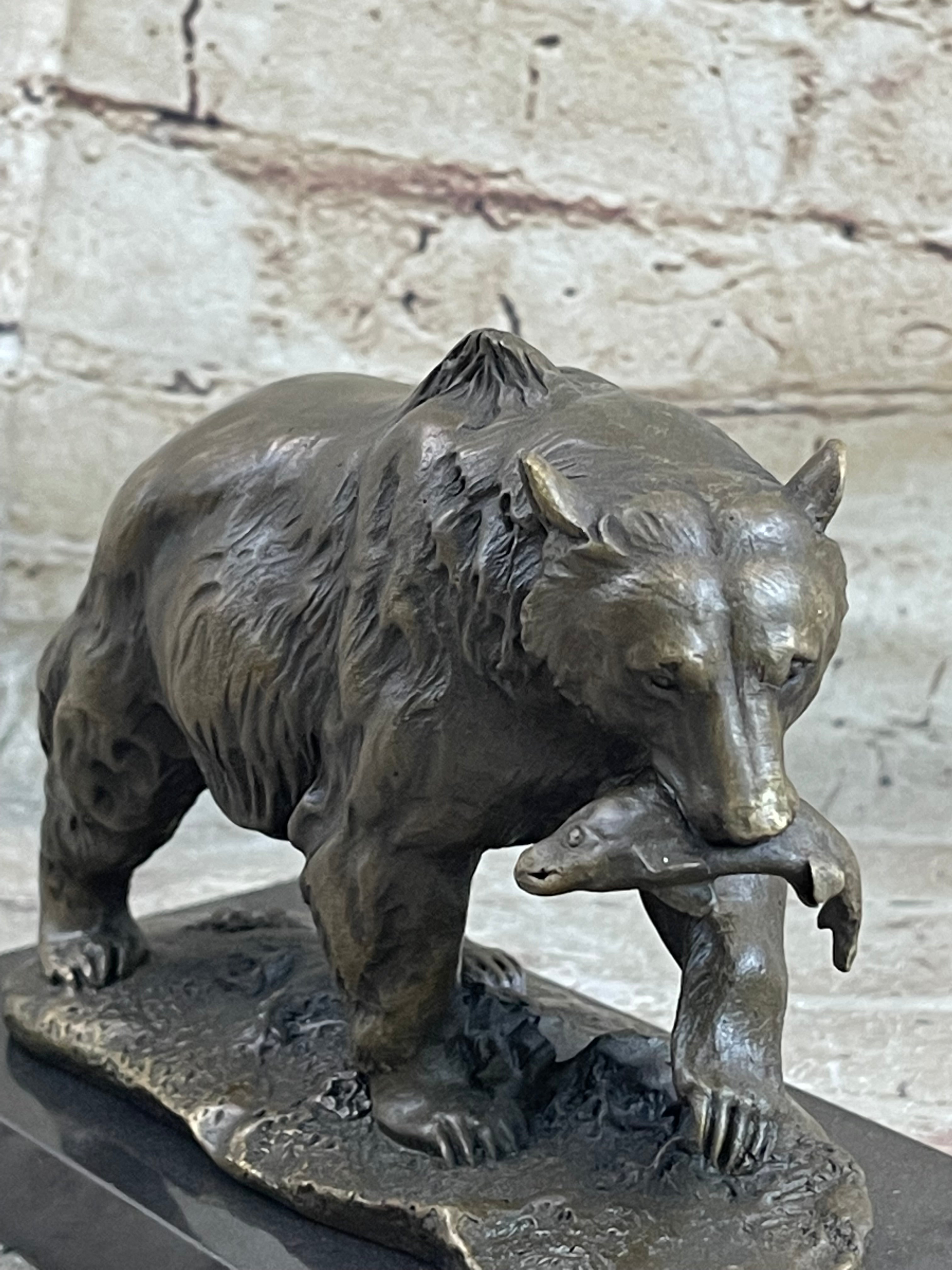 Bronze Grizzly Bear Hunting Fish River Sculpture Art Figurine Marble Base Figure