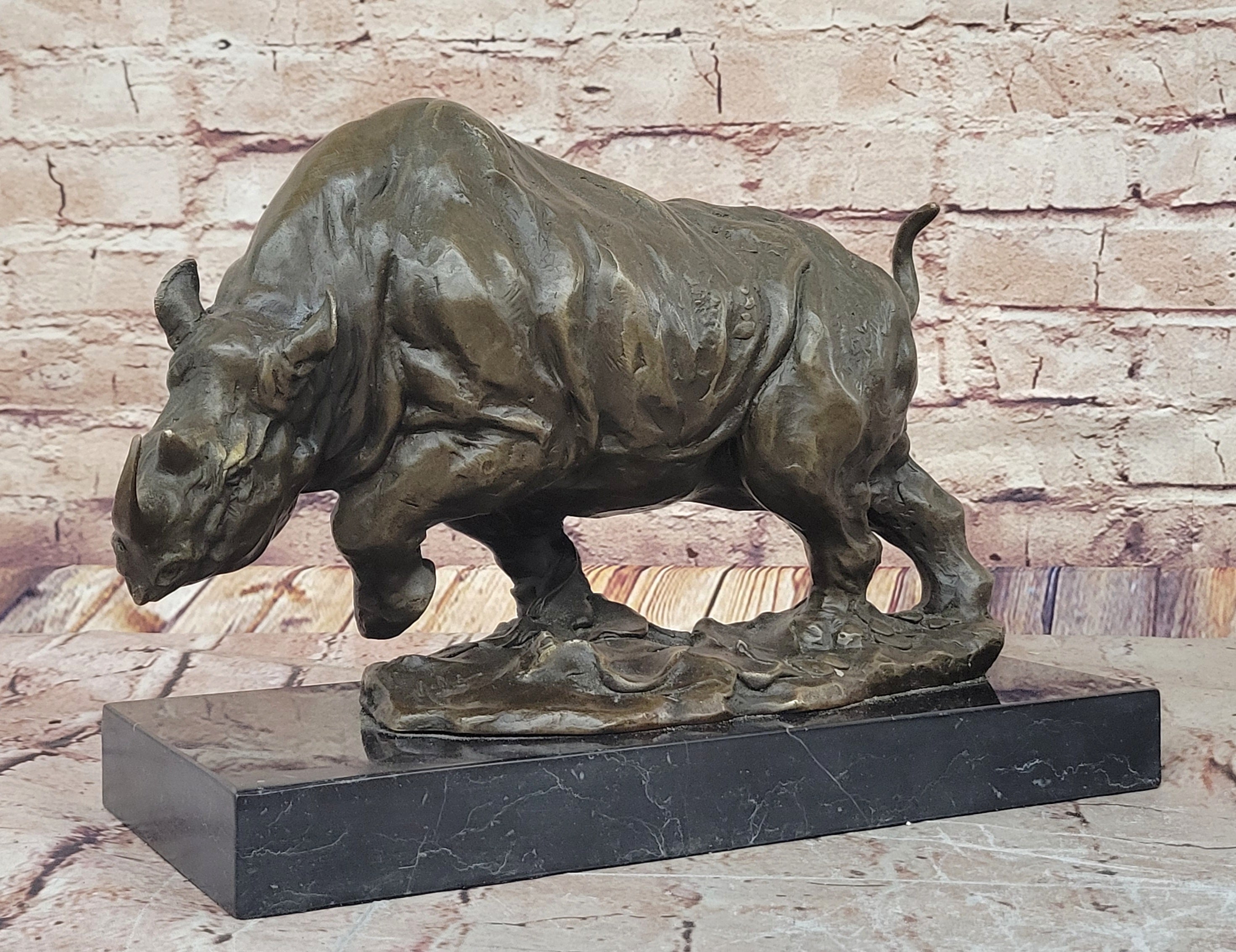 Hot Cast Bronze Rhinoceros Rhino Sculpture Statue Figure on Marble Base