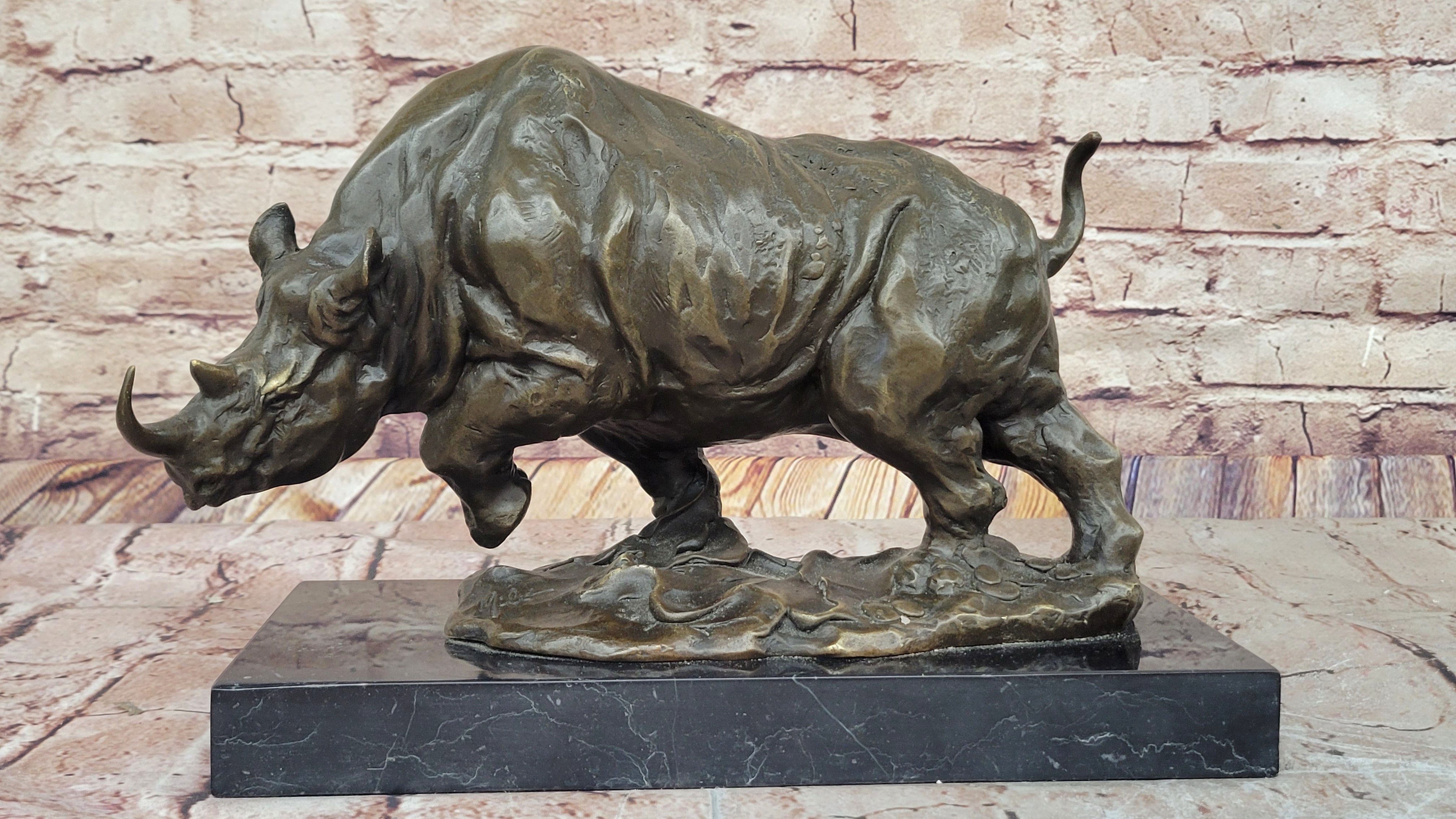 Hot Cast Bronze Rhinoceros Rhino Sculpture Statue Figure on Marble Base