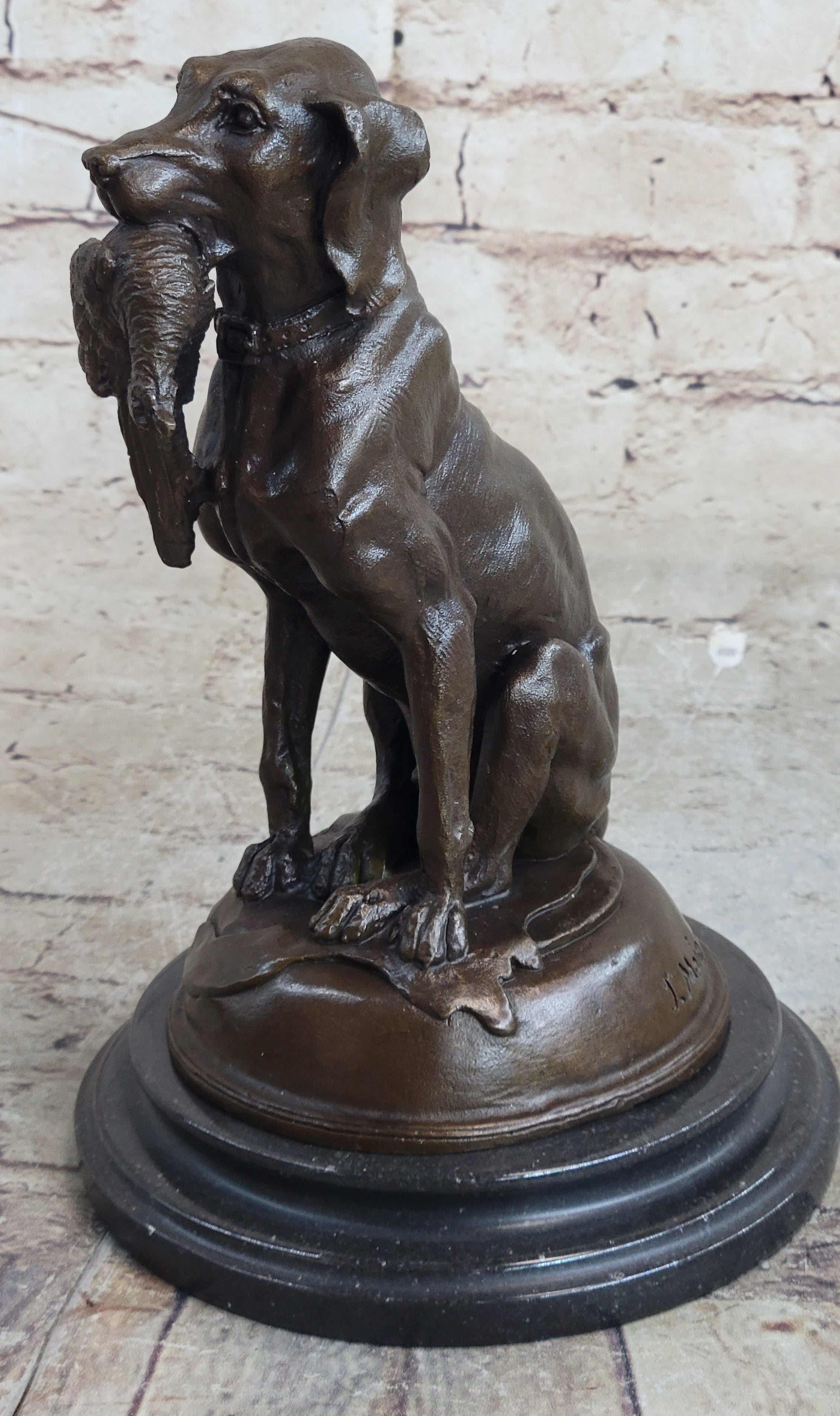 Moigniez Labrador Hunting Dog Duck Bronze Figurine Art Deco Animal Figure Decor