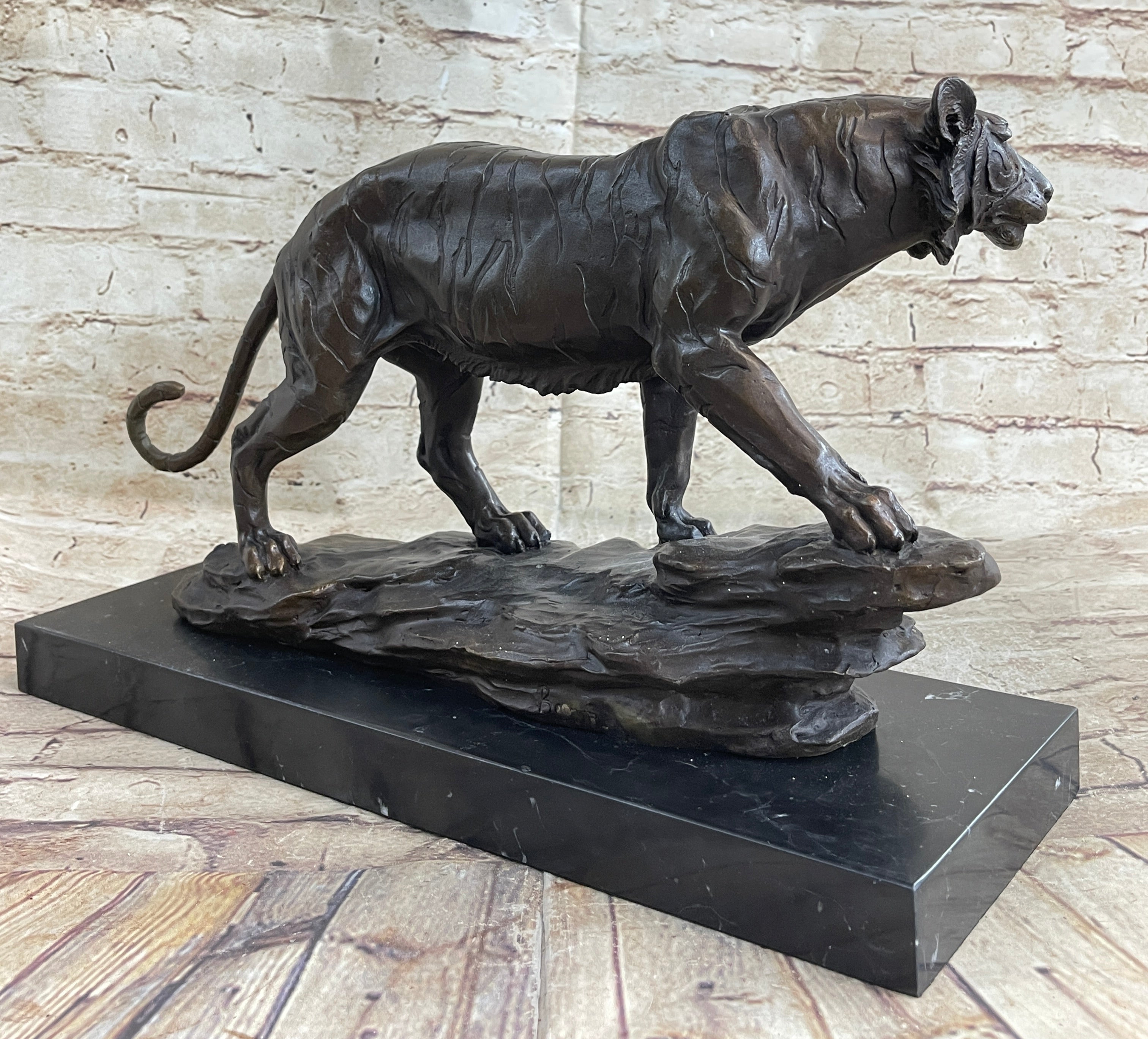 Antoine Louis Barye Antique Reproduction Tiger Bronze Hot Cast Sculpture Figure