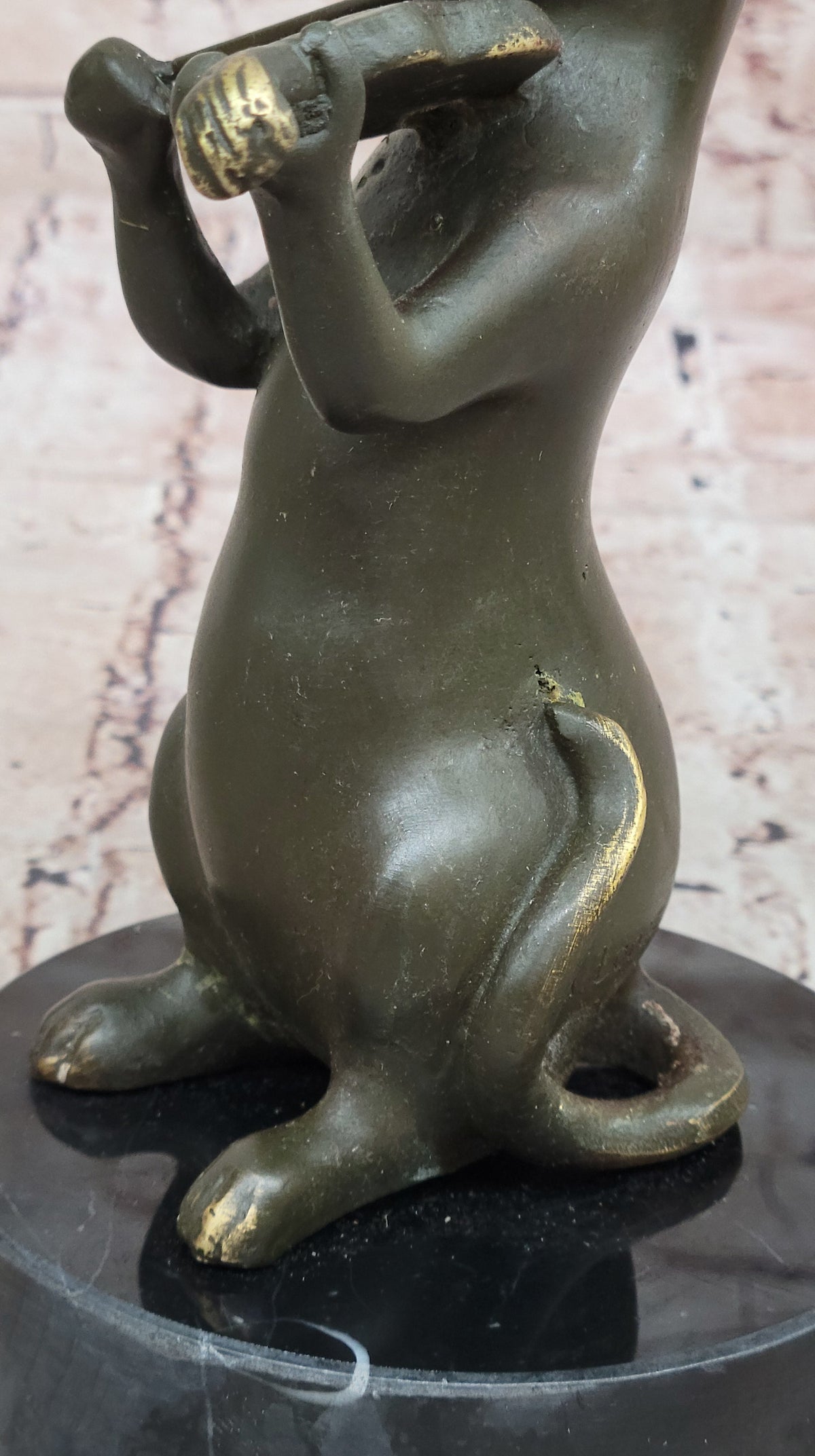 Bronze Cat Playing Violin – Musical Feline Statue on Marble