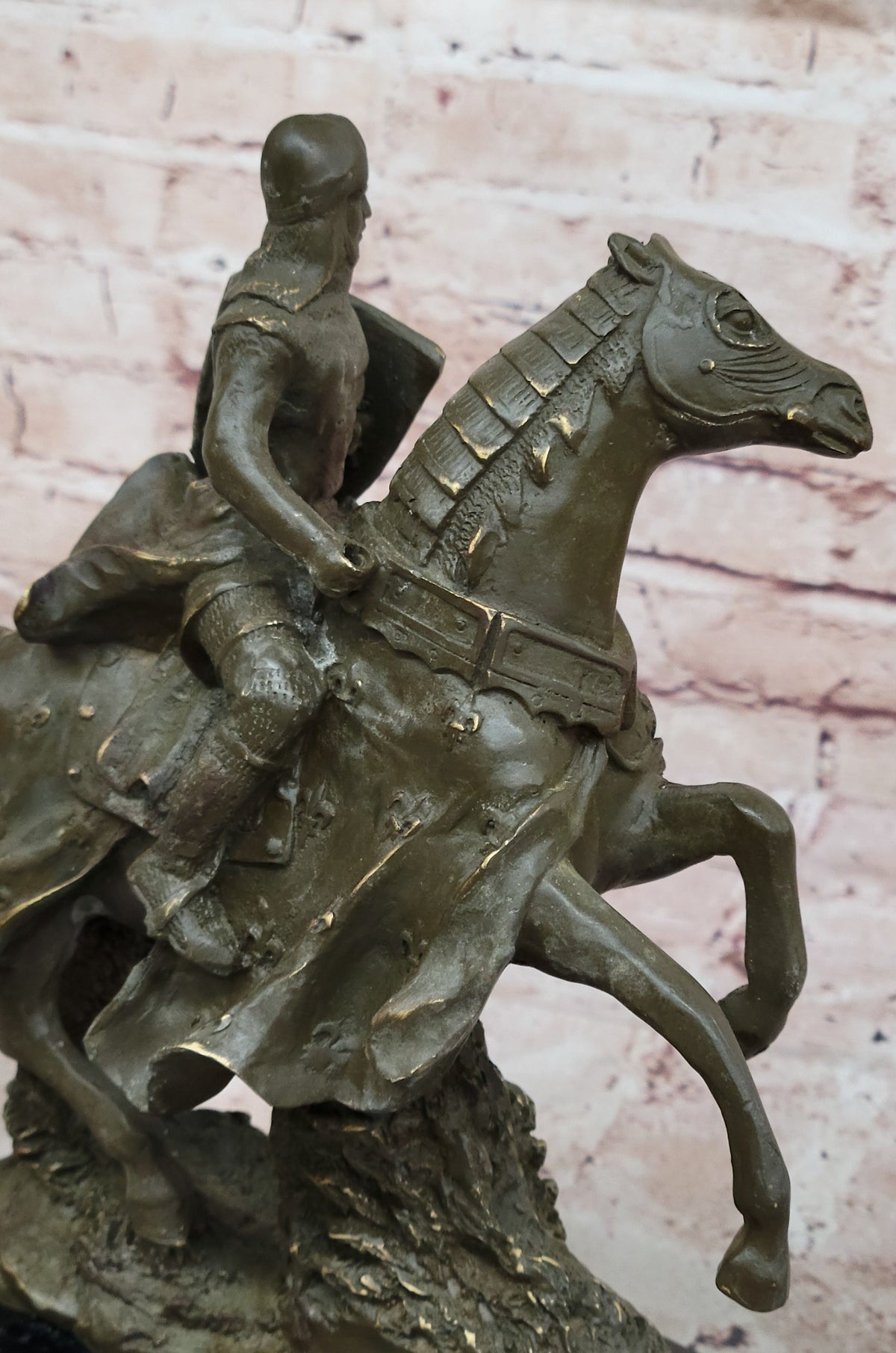 Medieval Knight on Horseback Bronze Statue – Warrior Figurine