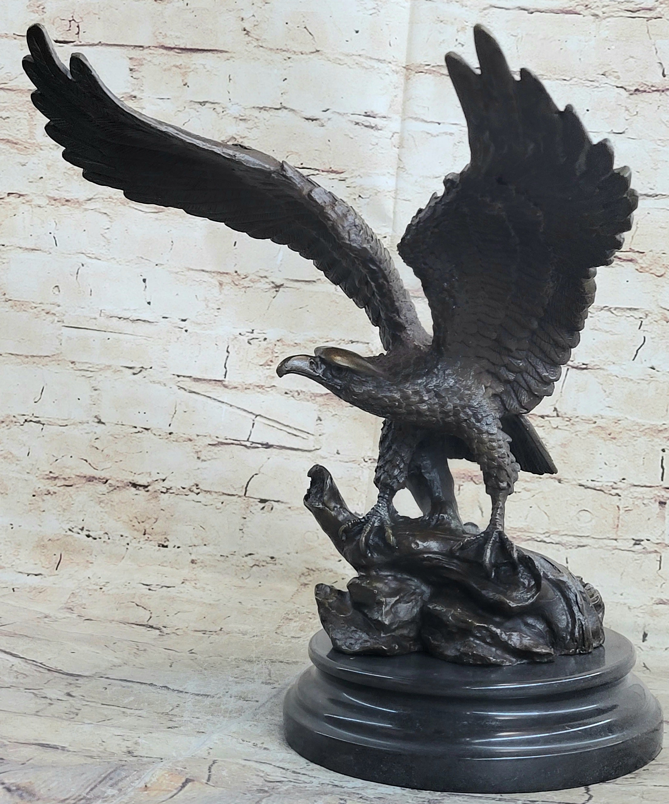 Life Size Hawk American Bald Eagle Bronze Statue Art Deco Figure Wild Figurine