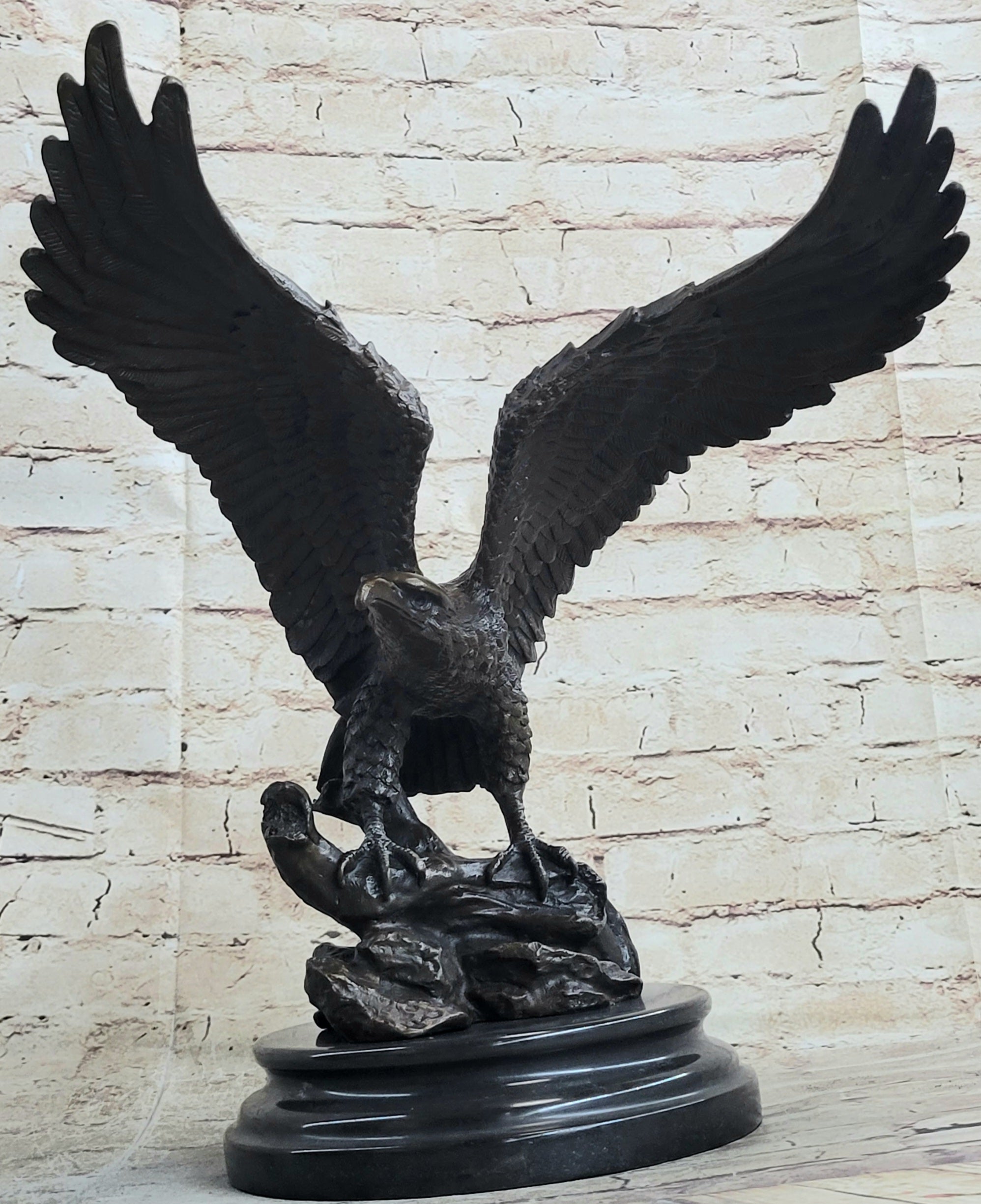 Life Size Hawk American Bald Eagle Bronze Statue Art Deco Figure Wild Figurine