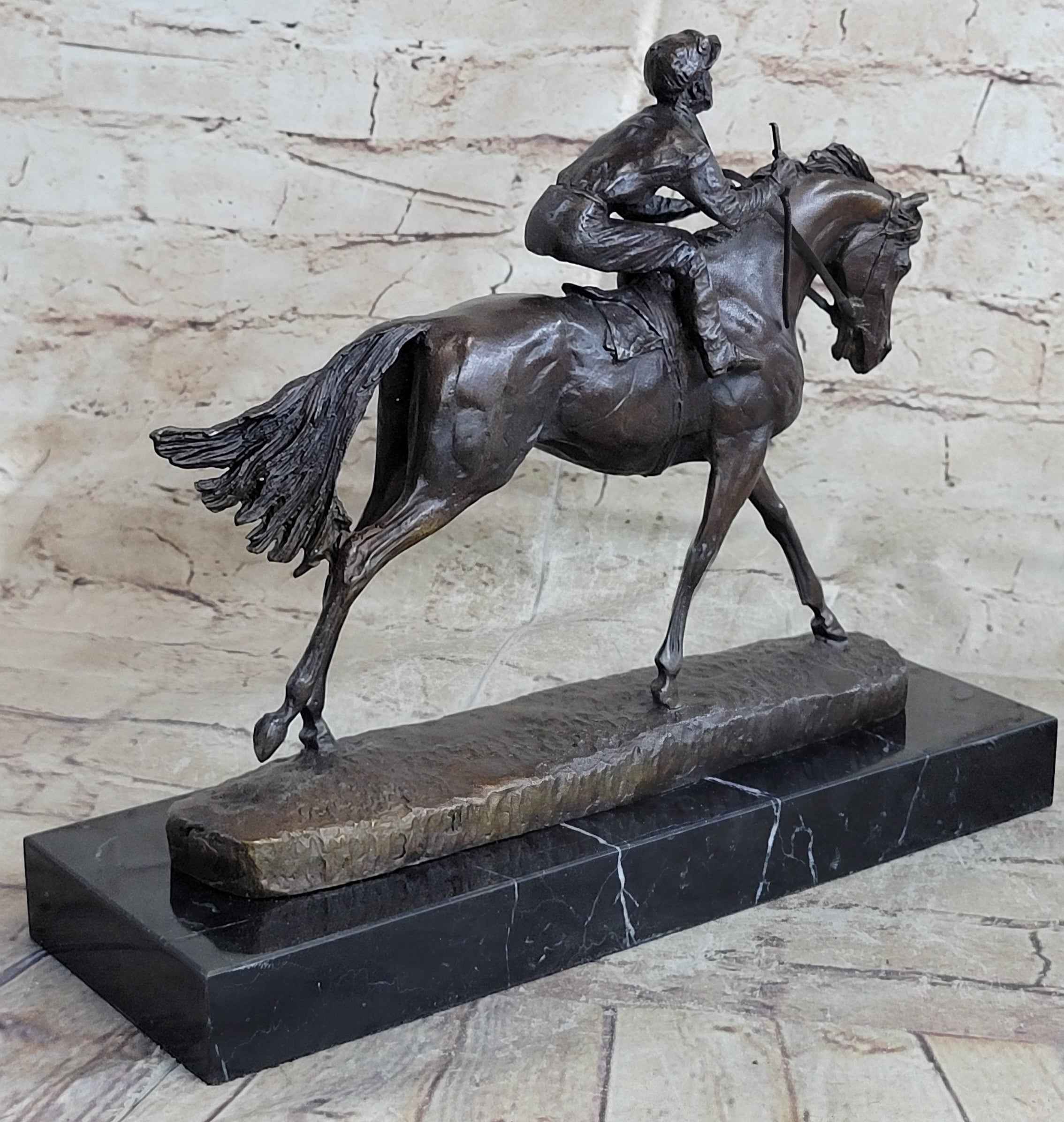 Handmade Bronze Sports Art Sculpture Jockey Horse Racing Kentucky Derby Statue