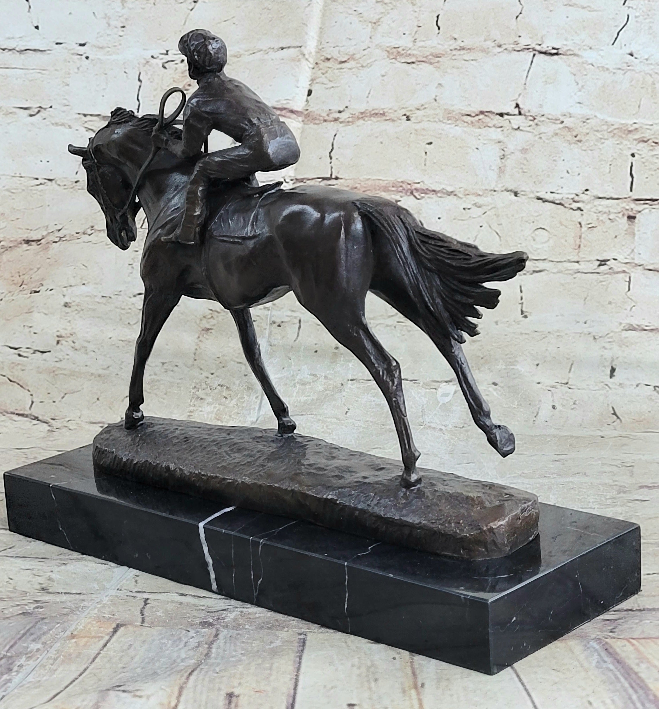 Handmade Bronze Sports Art Sculpture Jockey Horse Racing Kentucky Derby Statue