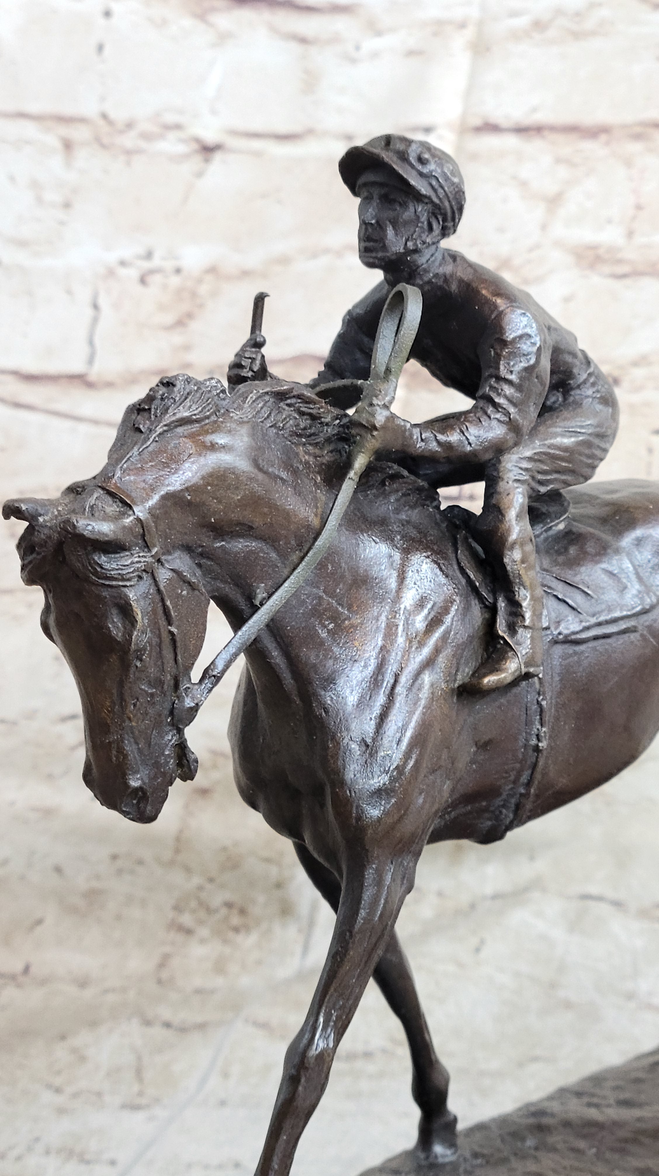 Handmade Bronze Sports Art Sculpture Jockey Horse Racing Kentucky Derby Statue