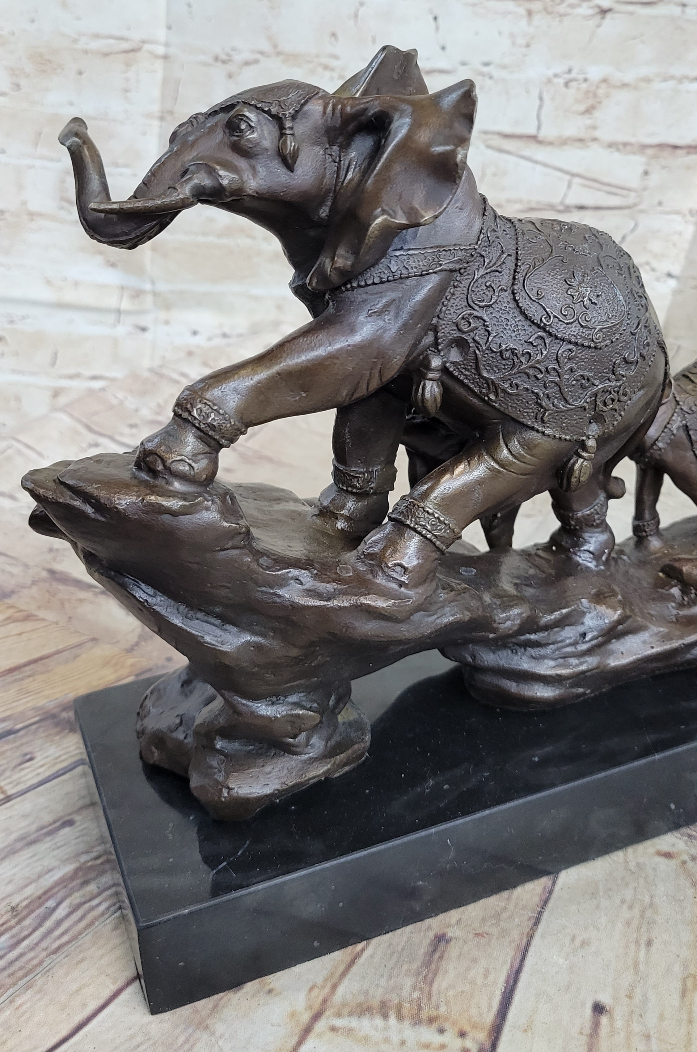 Signed Bologna Indian Mother Elephant And Calves Bronze Sculpture Home Decor Art