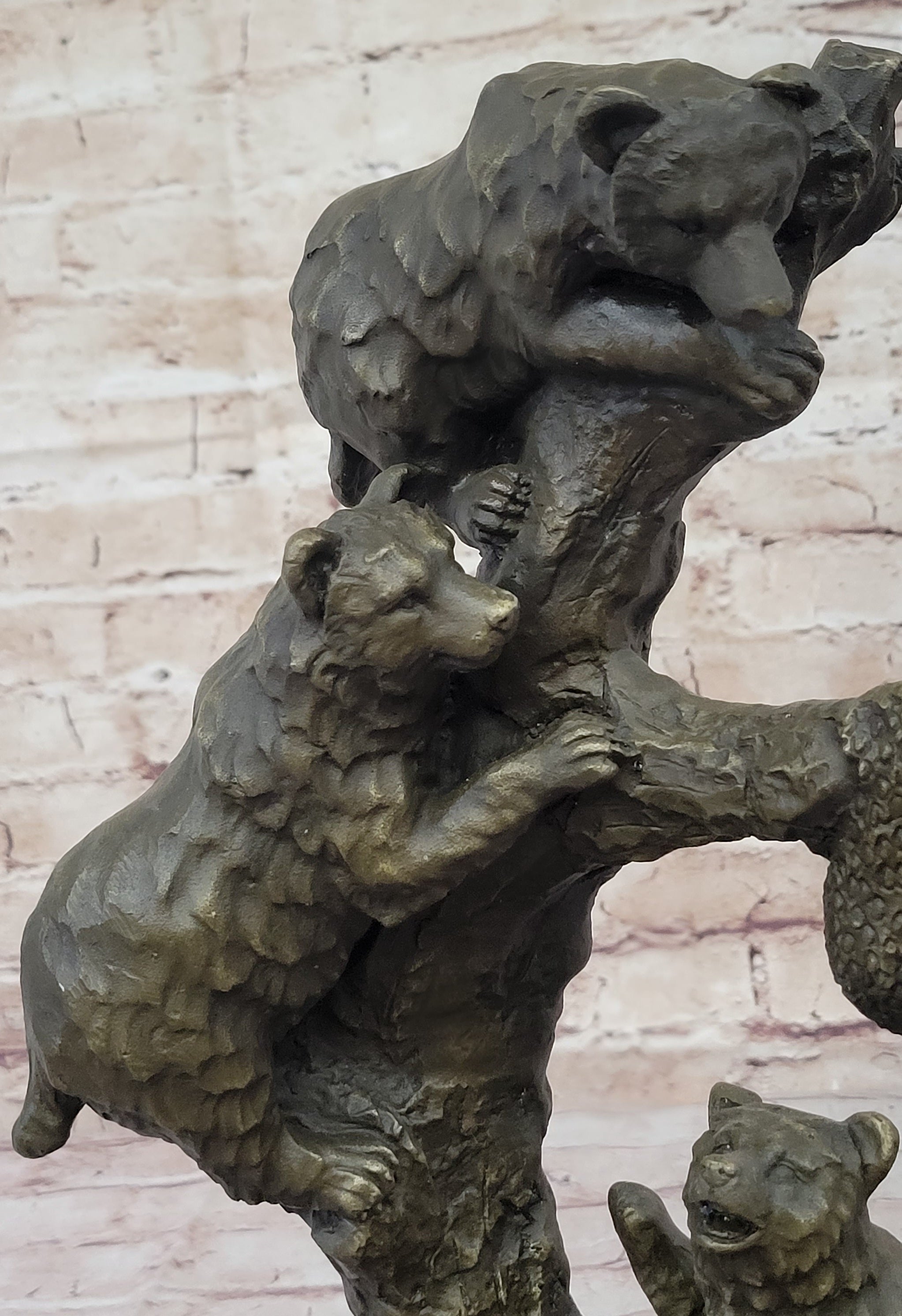 Bear Family Looking for Honey Bronze Statue Sculpture Art Decor Marble Base