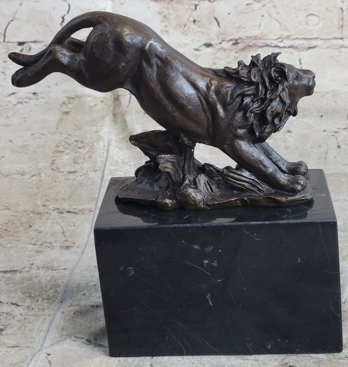 Hot Cast Jumping Lion by Barye French Animal Artist Bronze Sculpture Figurine NR