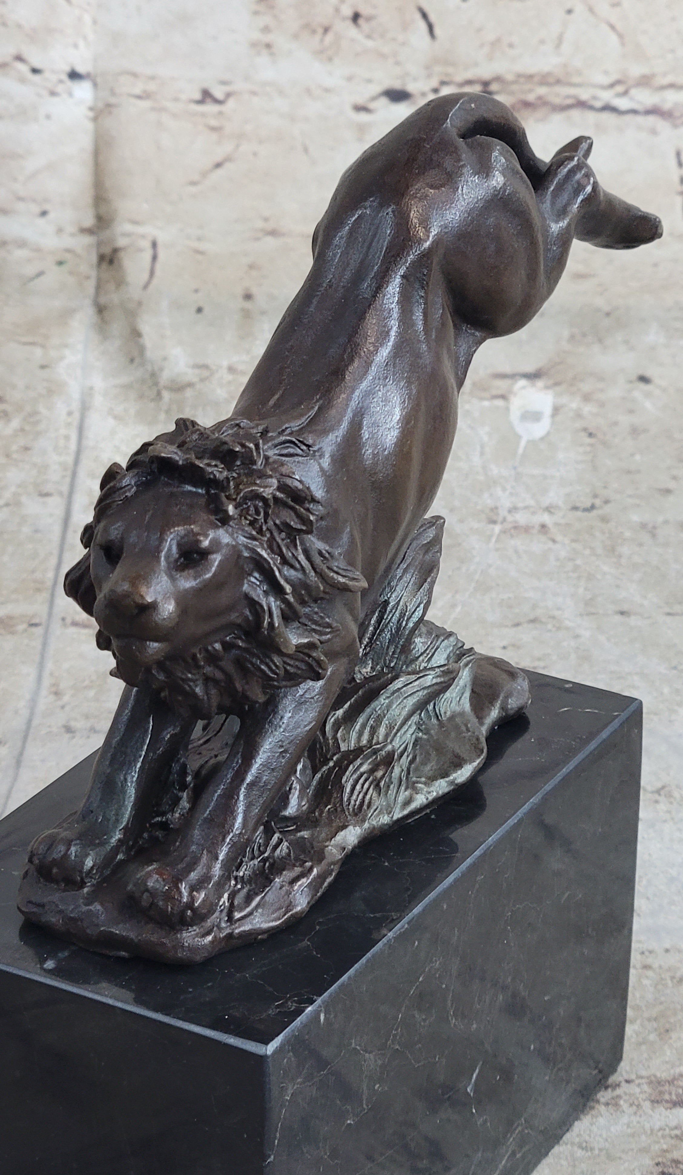 Hot Cast Jumping Lion by Barye French Animal Artist Bronze Sculpture Figurine NR