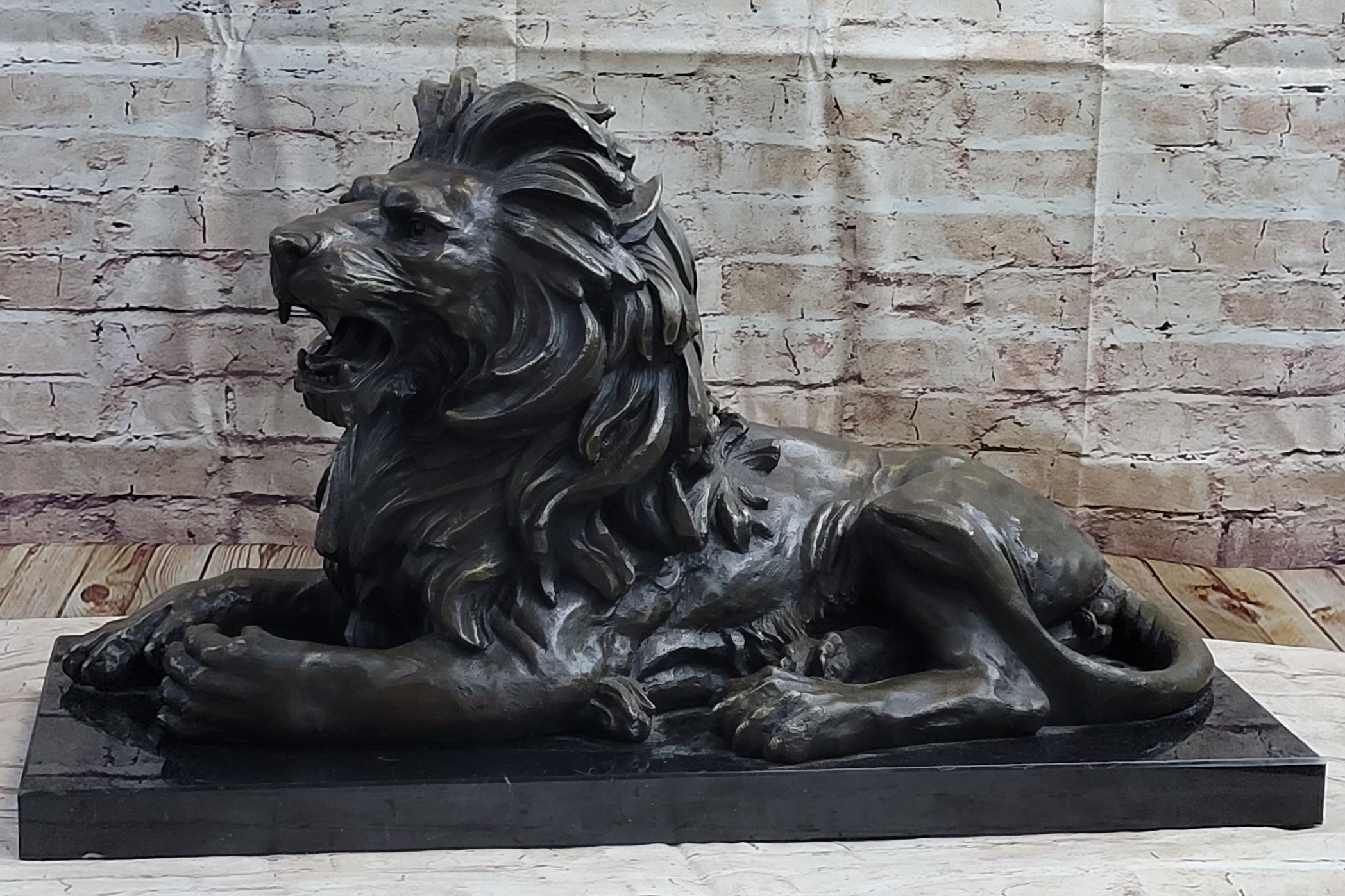 Hot Cast Bronze Guardian Lion on Marble Base after Antoine Barye
