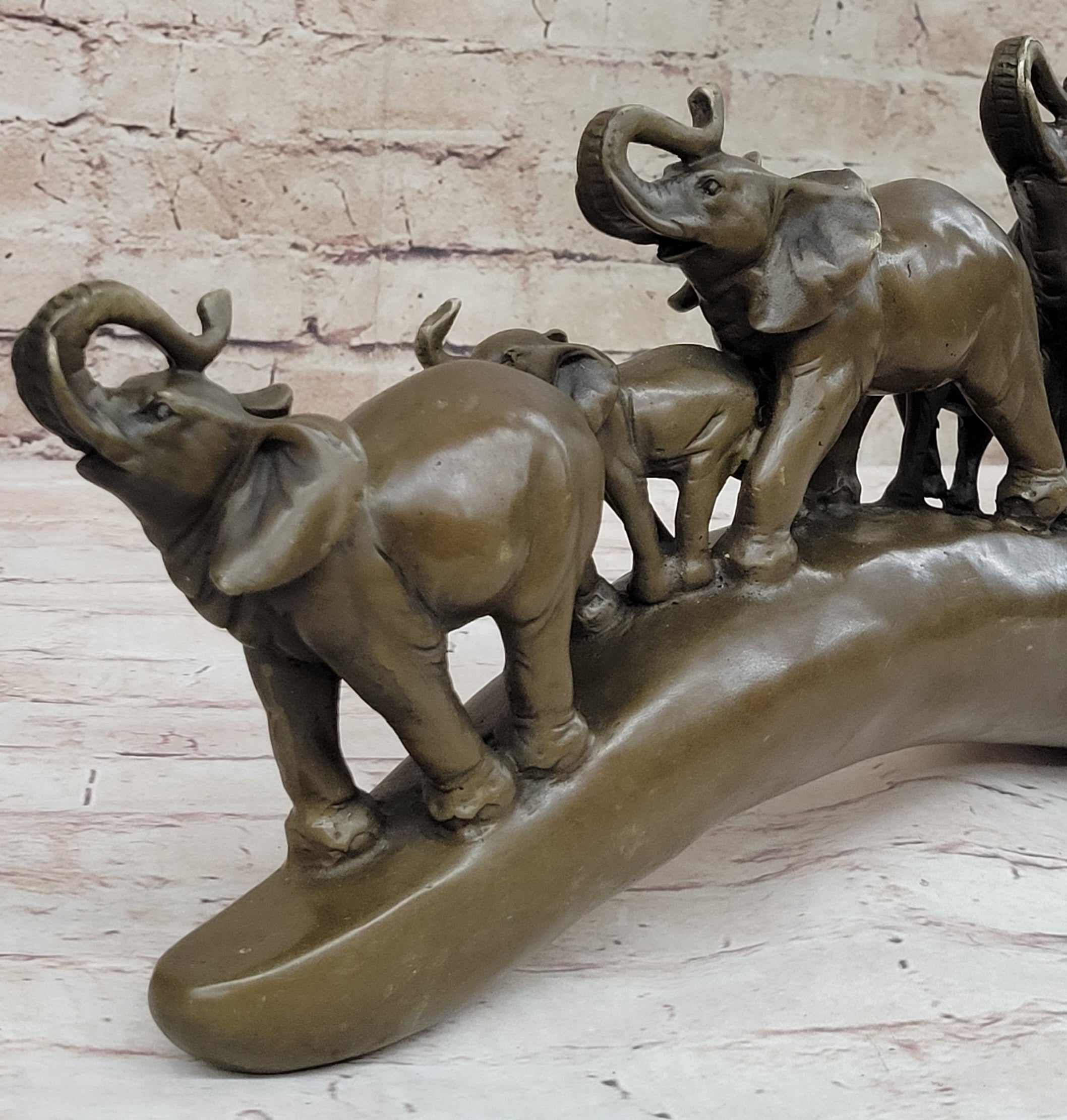 Tibet Royal family Pure Bronze Hot Cast Fine Lotus Lucky Elephant Statue Fortune