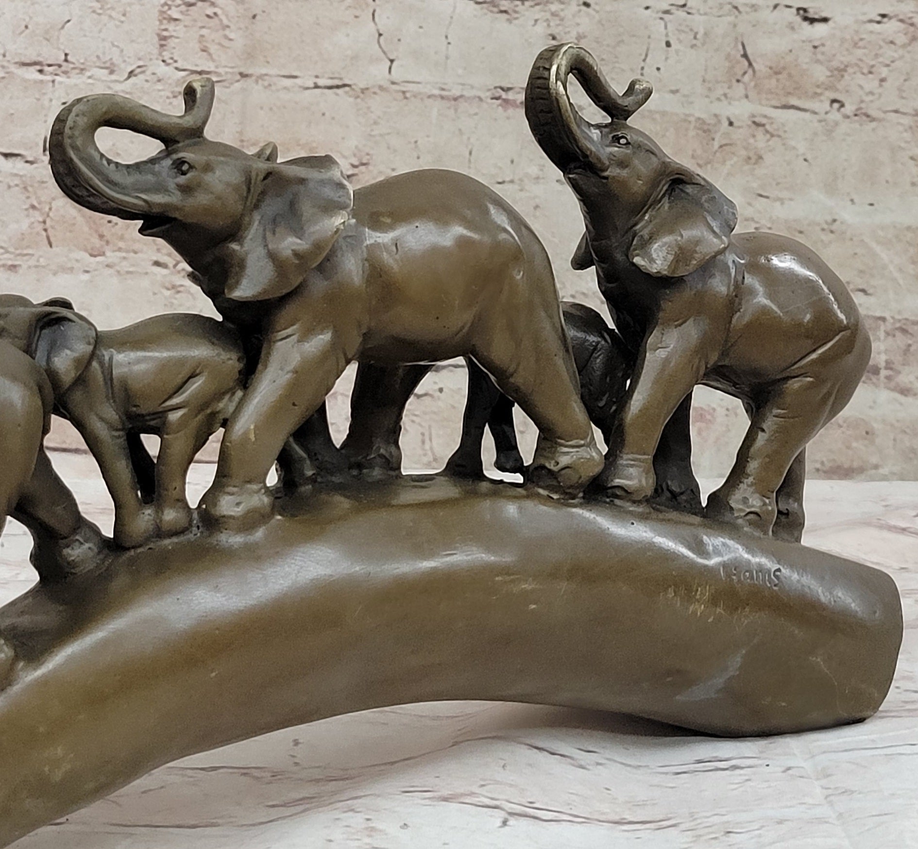 Tibet Royal family Pure Bronze Hot Cast Fine Lotus Lucky Elephant Statue Fortune