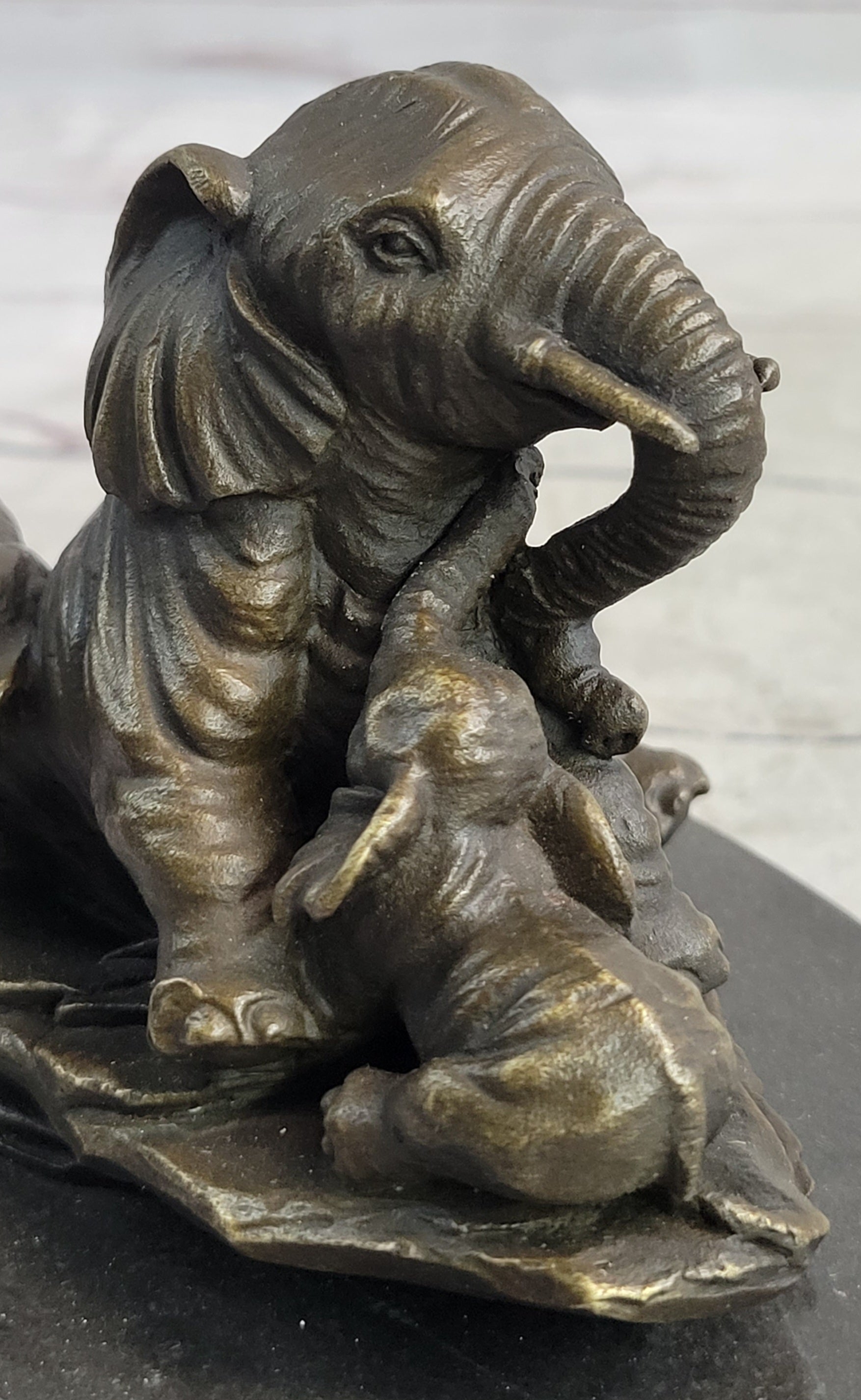 Miniature Bronze Sculpture Statue Elephant Family Figure Collectible 12" x 15"