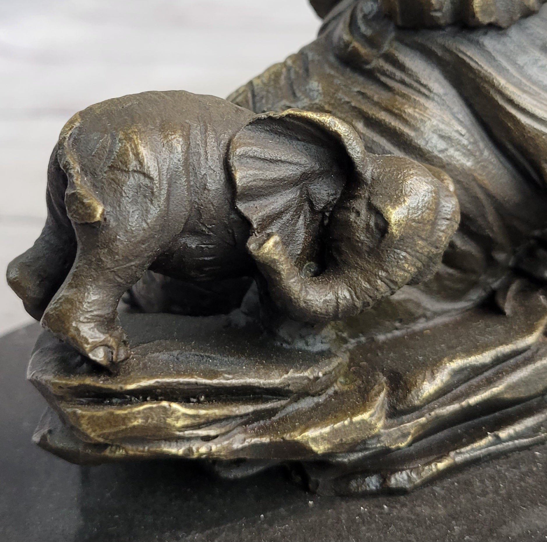 Miniature Bronze Sculpture Statue Elephant Family Figure Collectible 12" x 15"