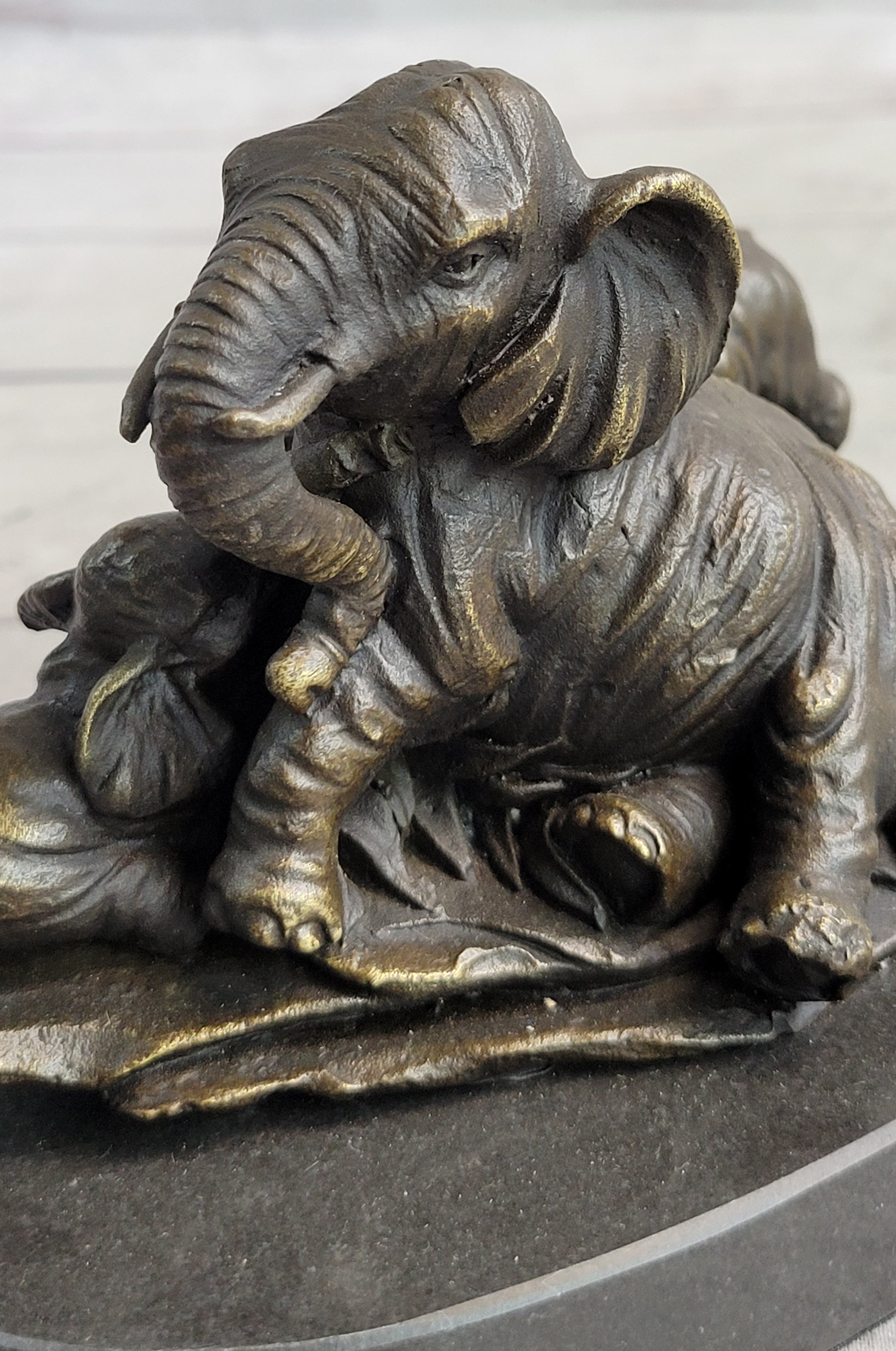 Miniature Bronze Sculpture Statue Elephant Family Figure Collectible 12" x 15"